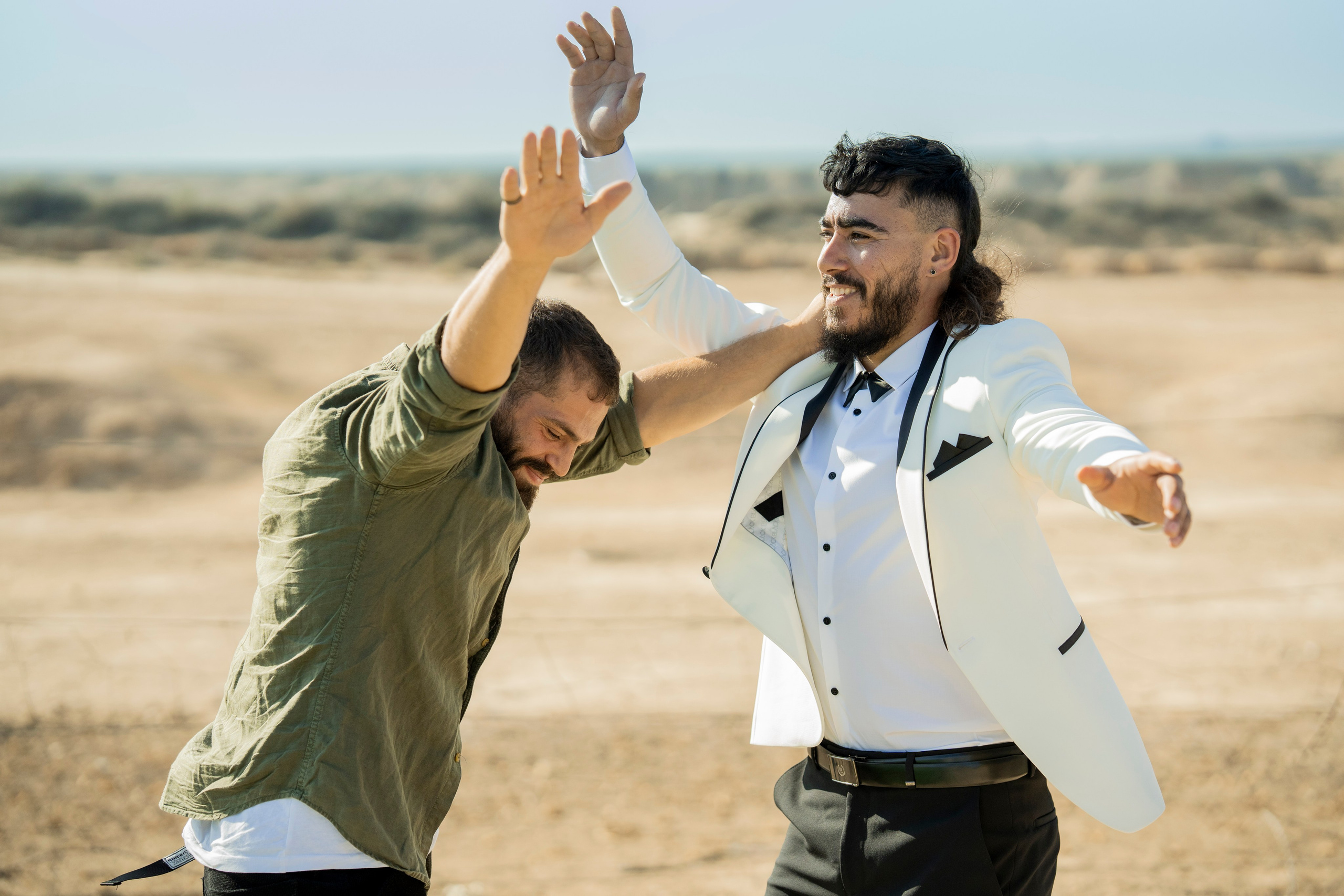 אביה ואחיה. יוסף מזרחי צילום חתונה, ברית וזוגיות. צלם מקצועי שאוהב להוציא אתכם הכי יפים ברגעים הכי מרגשים