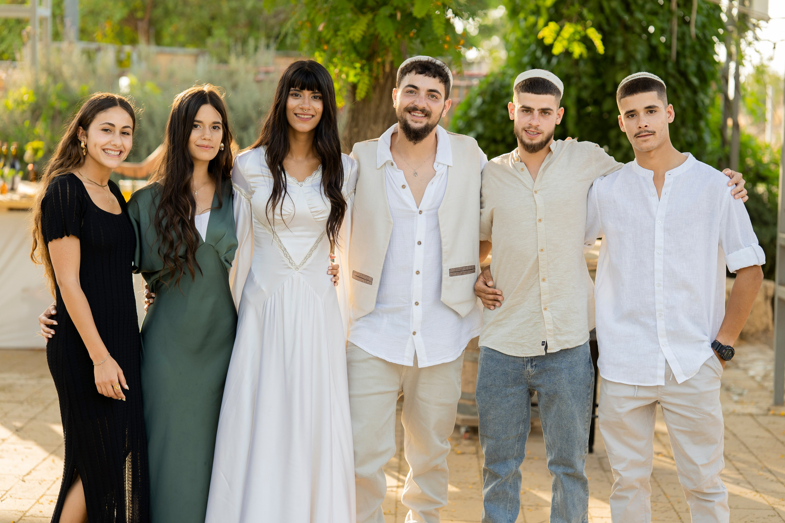 עדן ושלהבת. יוסף מזרחי צילום חתונה, ברית וזוגיות. צלם מקצועי שאוהב להוציא אתכם הכי יפים ברגעים הכי מרגשים