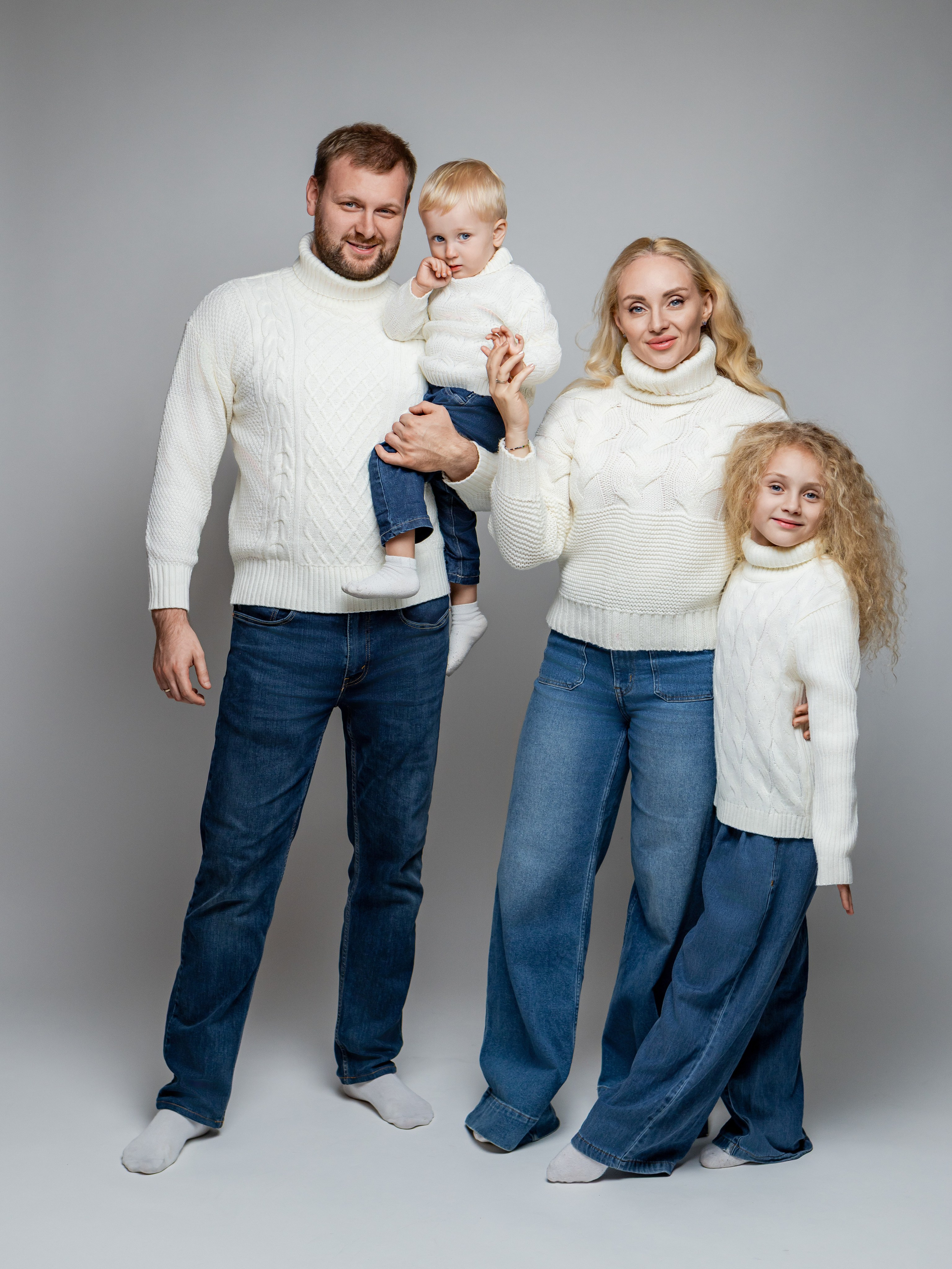 Outfits. Leon Fotostudio Hamburg