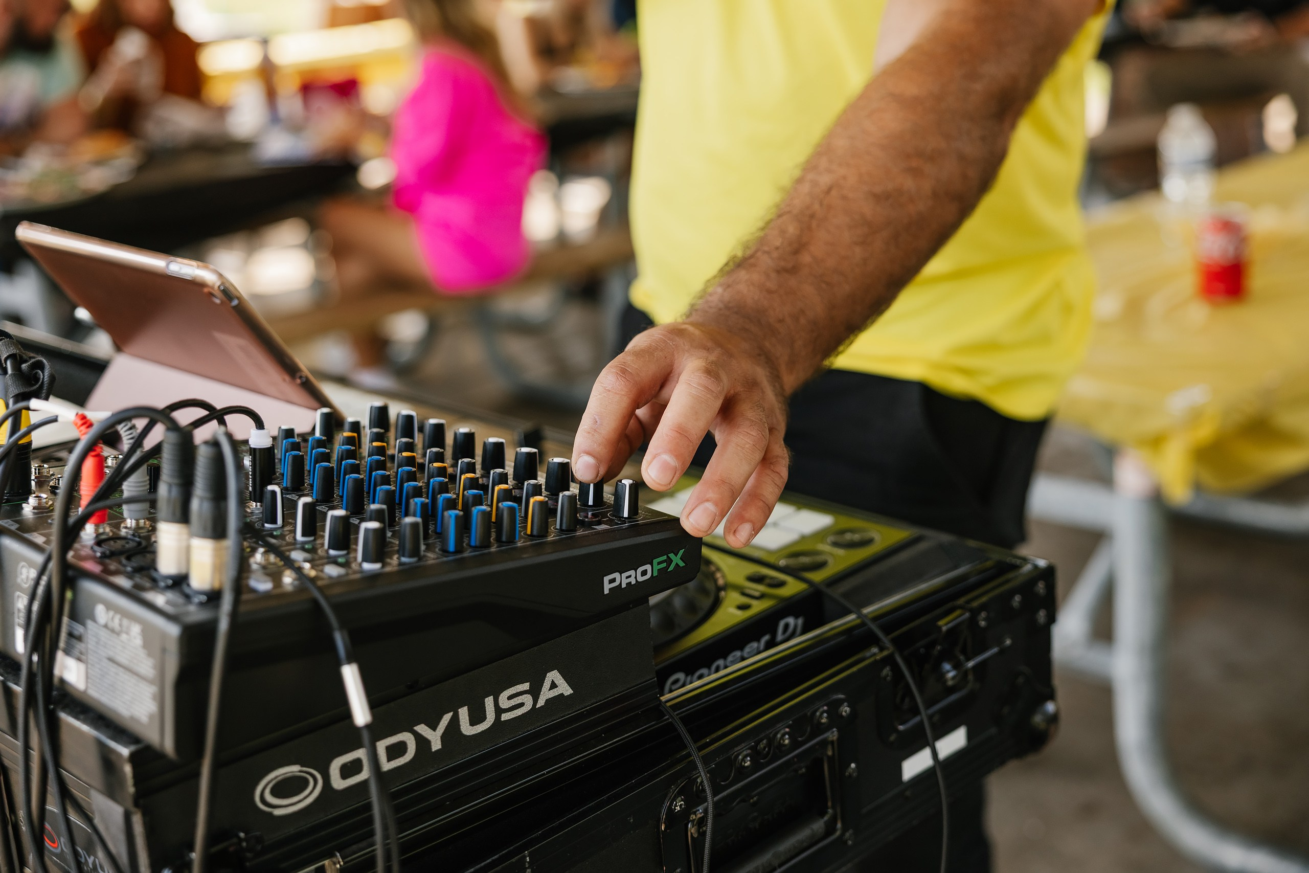 OCMC 09.13.2025. Wedding family event photographer in Chicago Nick Yushevich