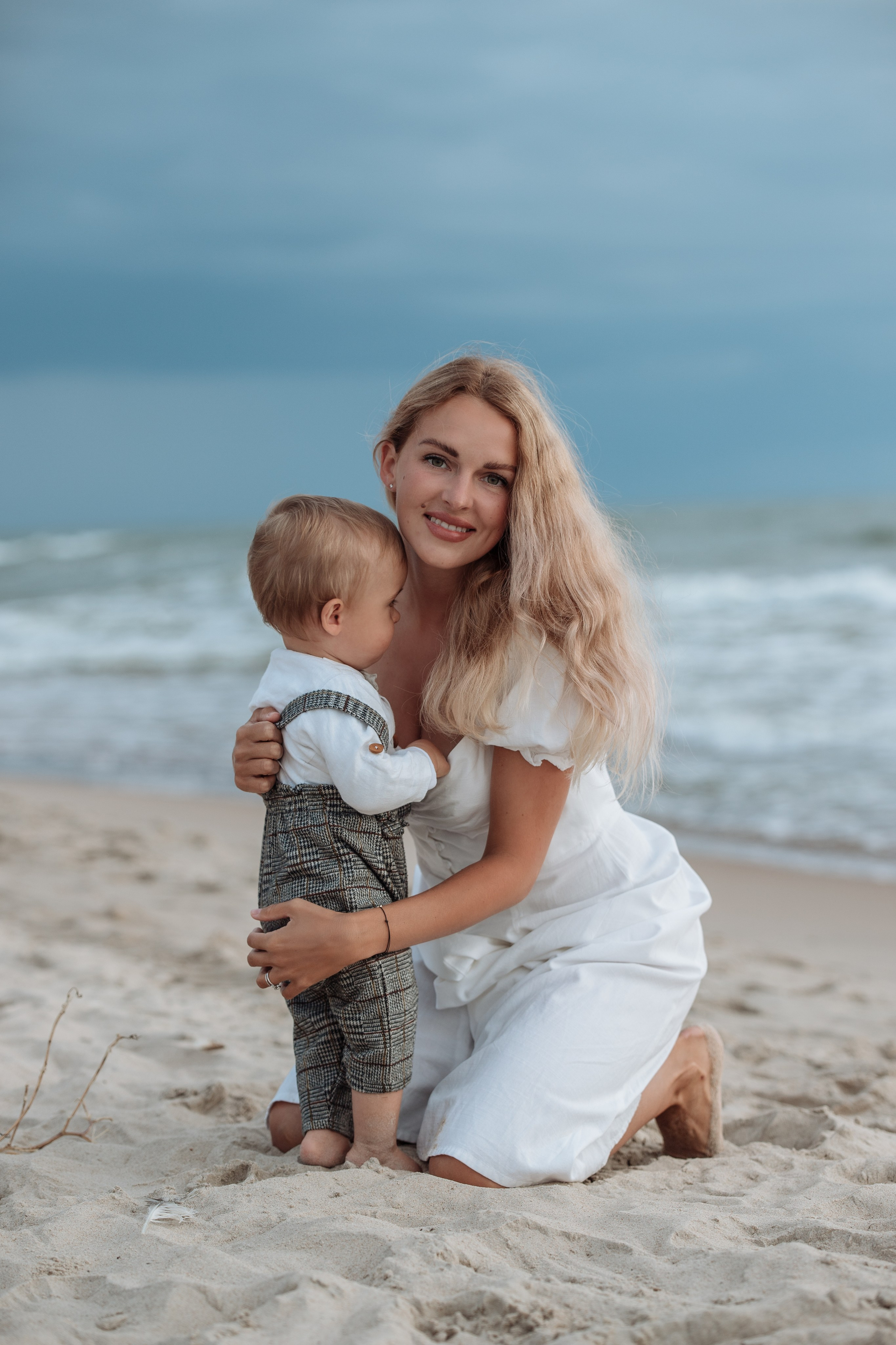 Jolita, Rolandas ir Manuel. Wedding, christening and family photographers in Vilnius, Lithuania