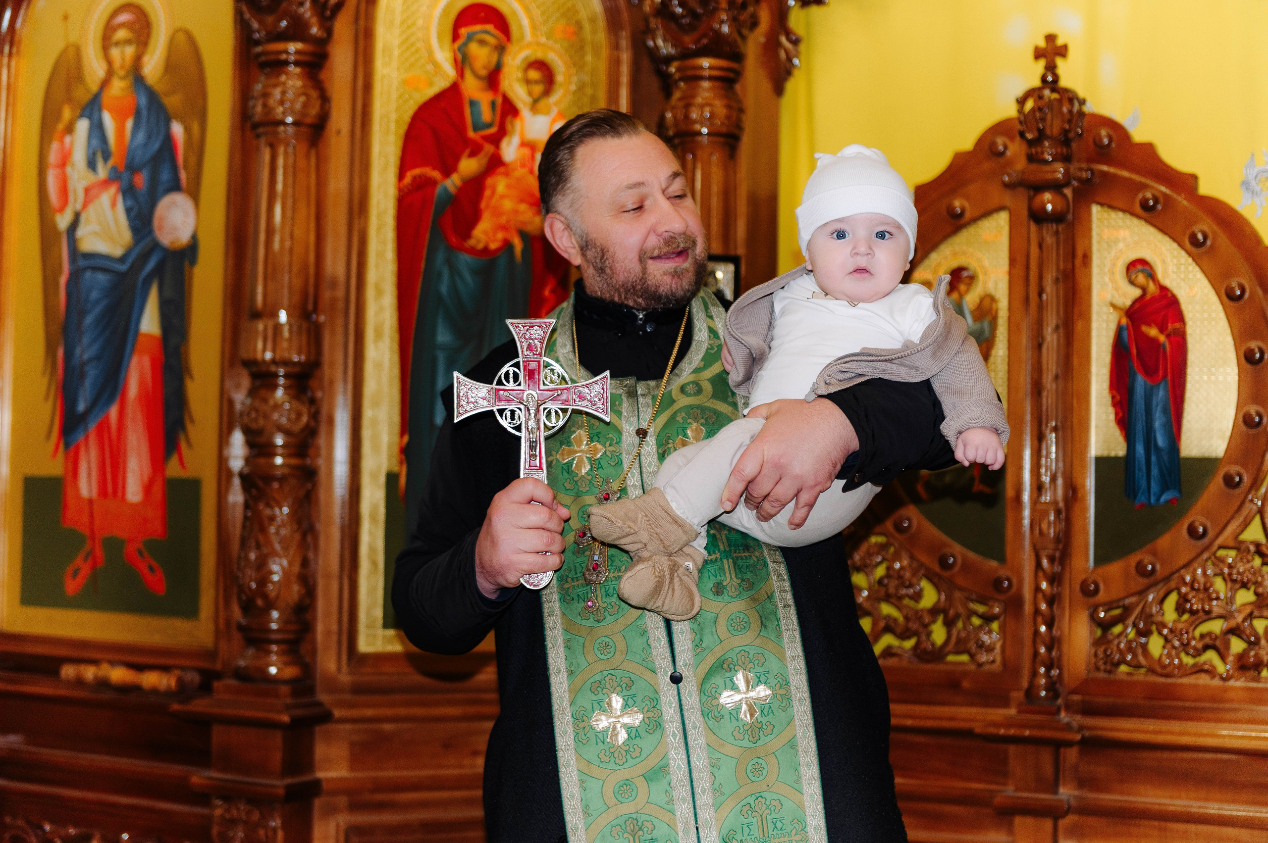 Botezul lui Mihai. Acasă