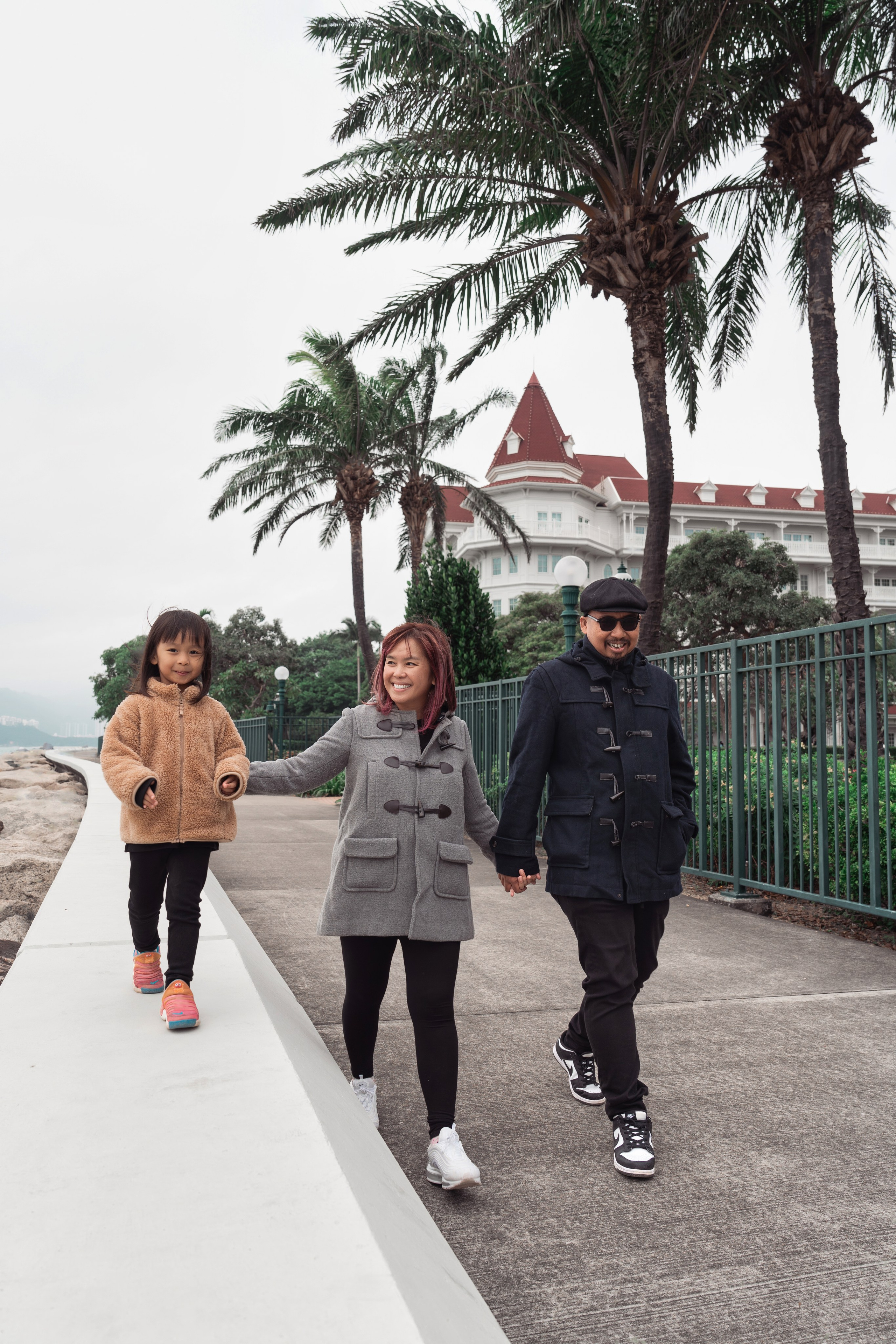 IVONY & BAYU | DISNEYLAND HOTEL. PHOTOGRAPHER IN HONG KONG (WEDDING, FASHION, FAMILY, EVENTS)