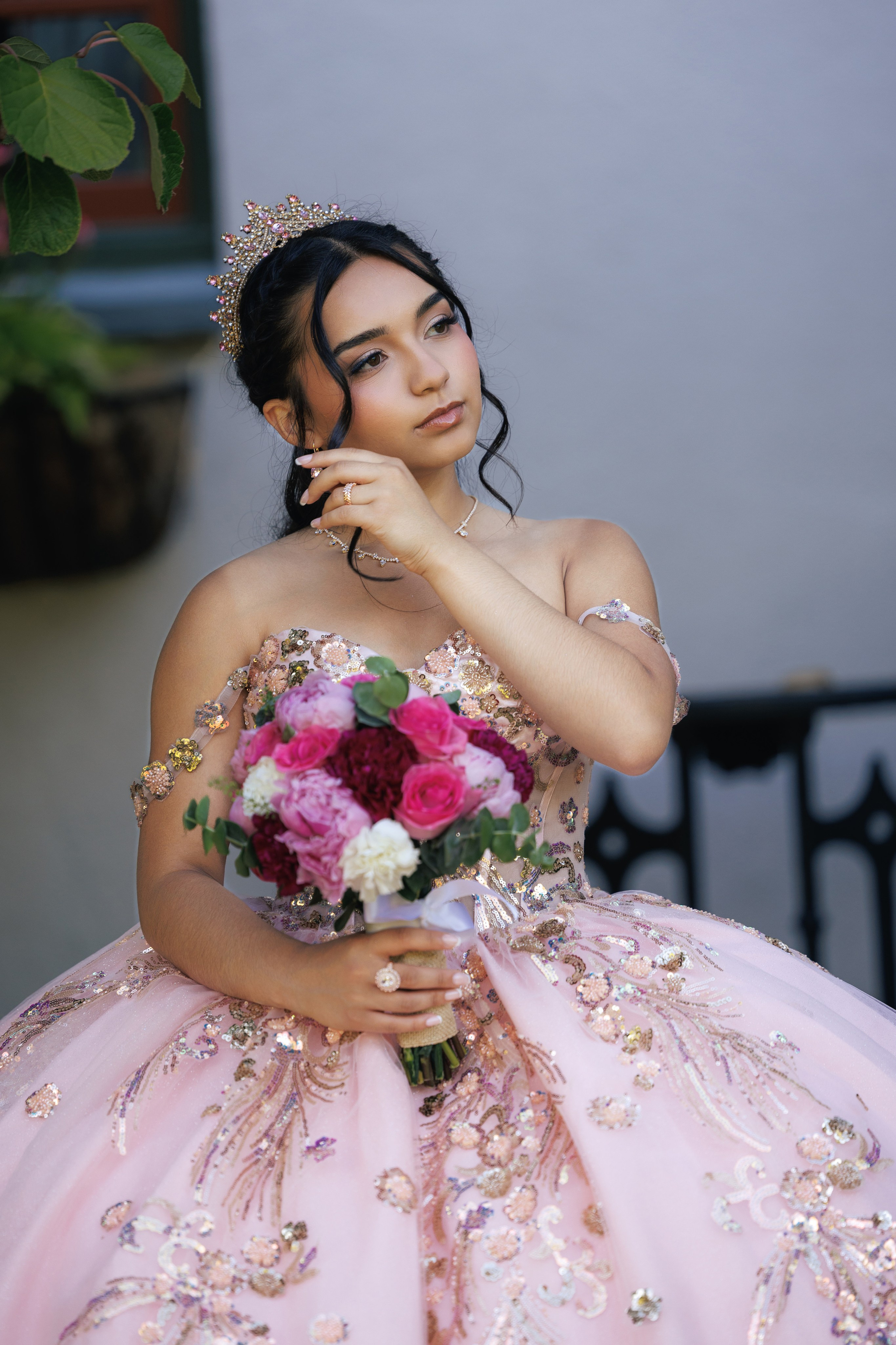 Kamila XV photoshoot. Hector Salazar Photography | Quinceanera, Wedding & Family Photographer in Oregon, and Washington