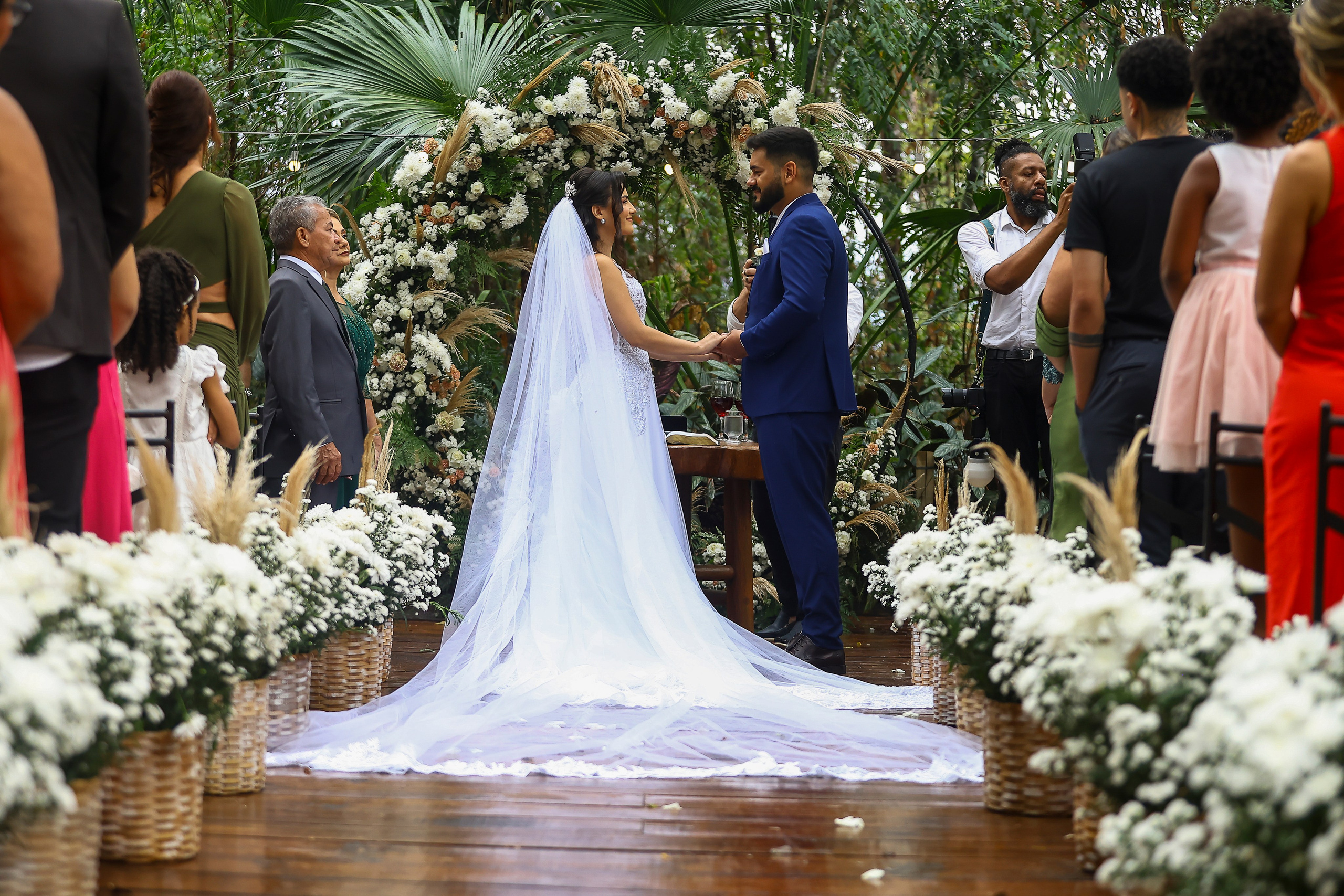 RAFAELLA E SAMUEL. Fotógrafo de Casamento em Belo Horizonte | Emerson Garbini