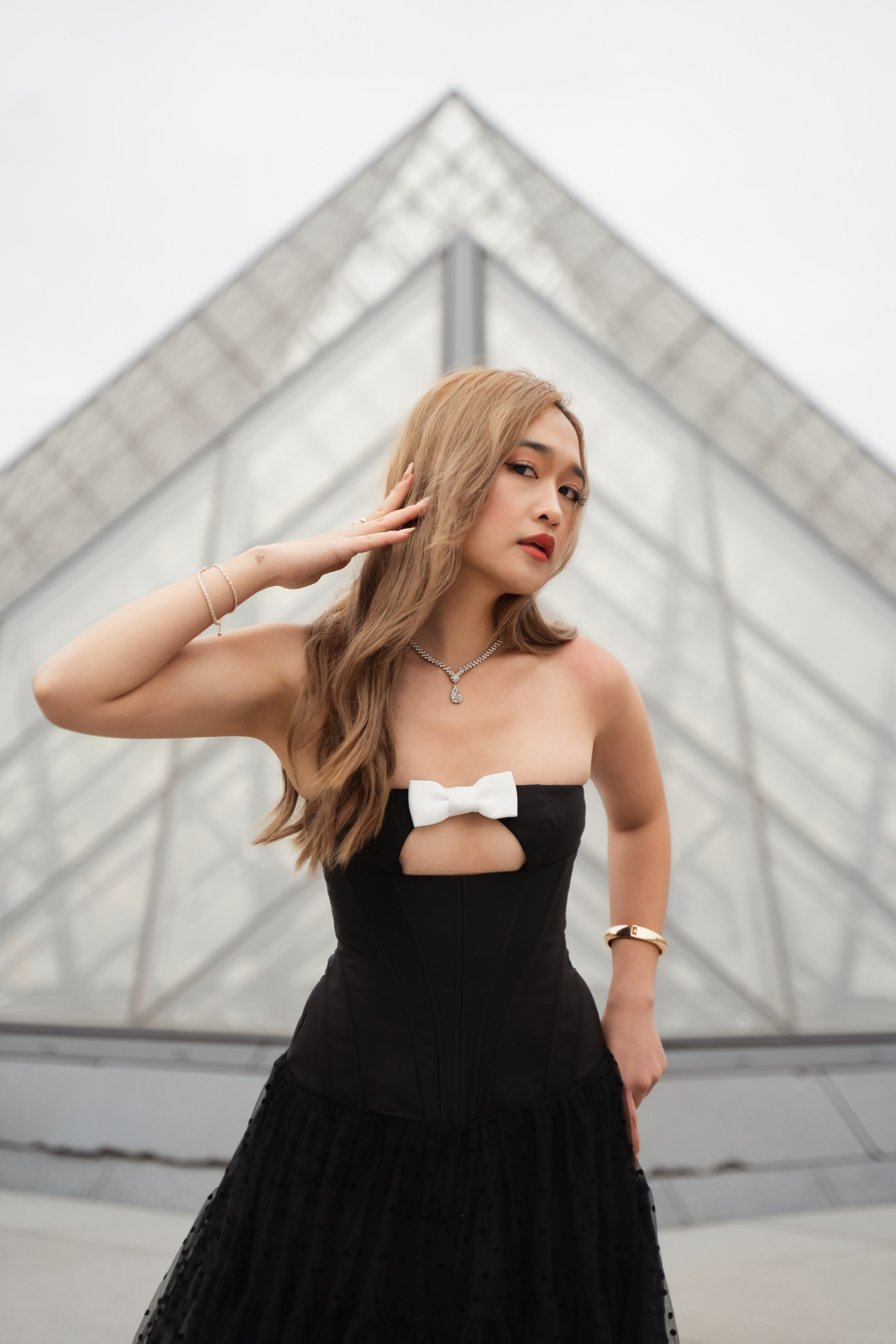 Natalie (2.5 hours). Photographer in Paris|Solo and groups, portraits & content, couples photo-shoot in Paris at the best locations