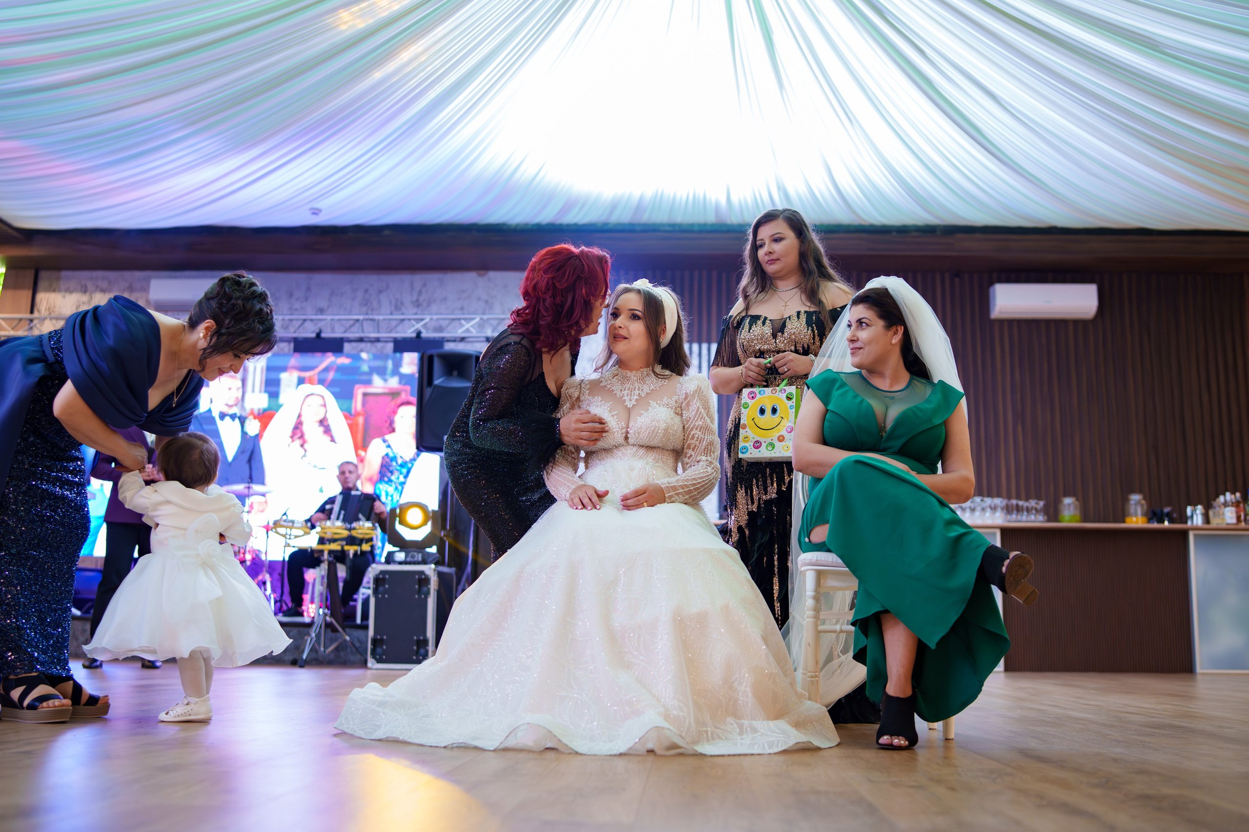 Cosmin & Gabriela. B|P Weddings - Fotograf & Videograf - București||0730017811