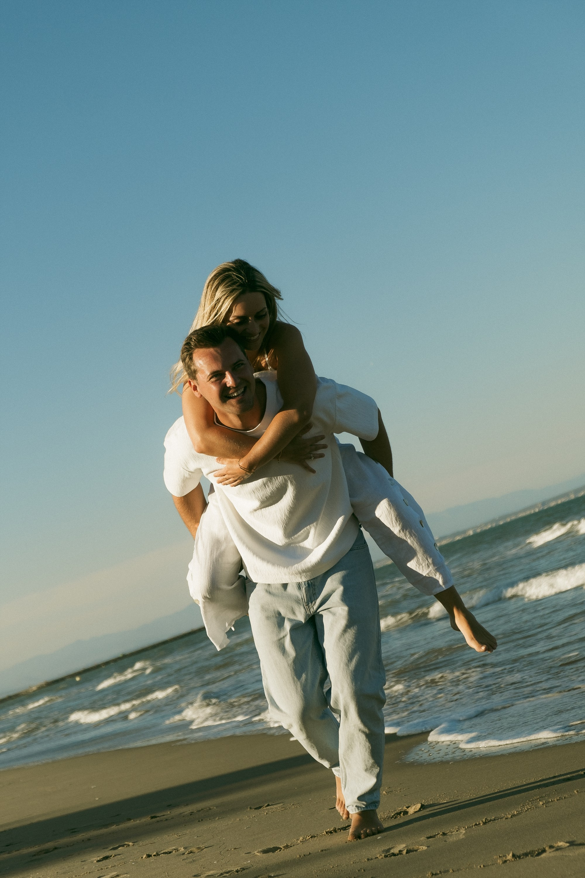Love Story at Sunset in Torrevieja and Alicante | Romantic Photoshoot by Andrey Lukovnikov