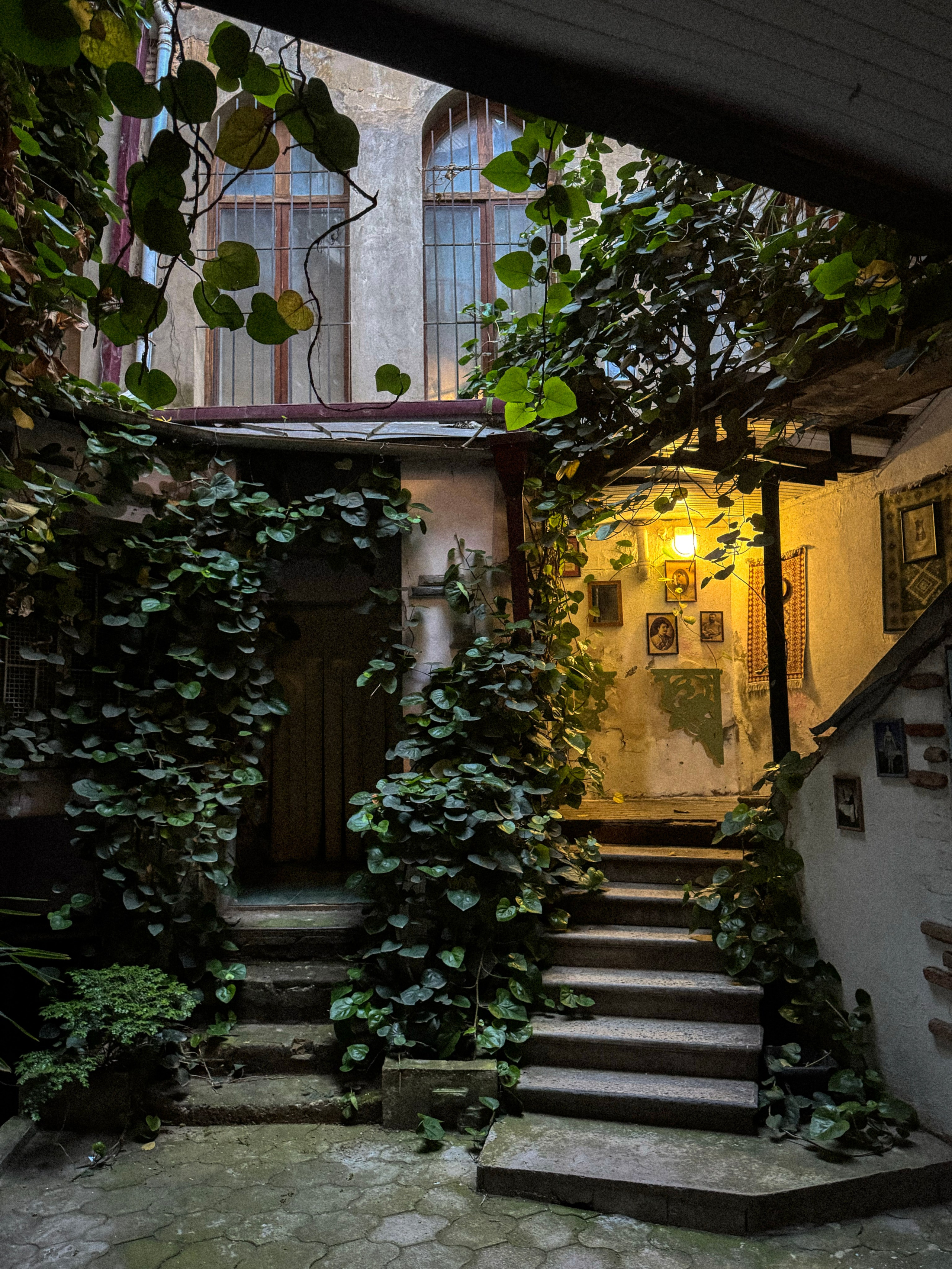 Tbilisi, Georgia. Vladislav Makarov. Portrait & Street style photographer in Baku
