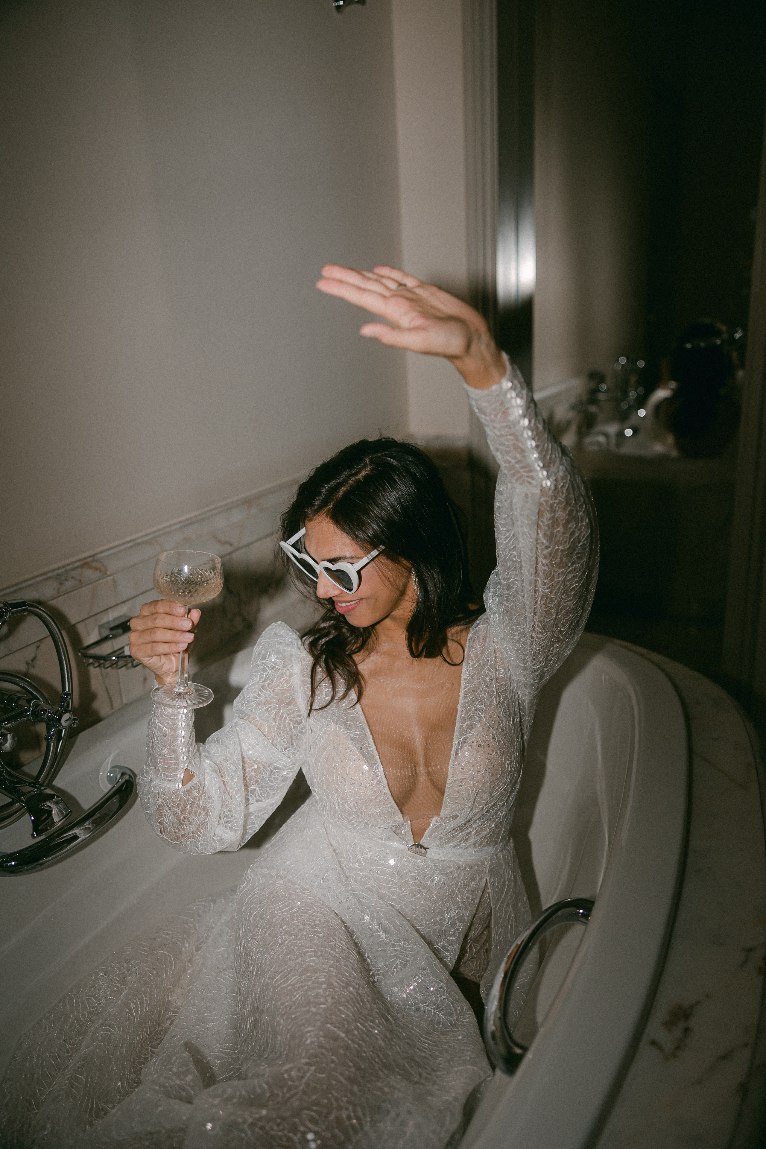 Cool after wedding party. Wedding and Family Photographer Switzerland and Italy. Valeria Diaz