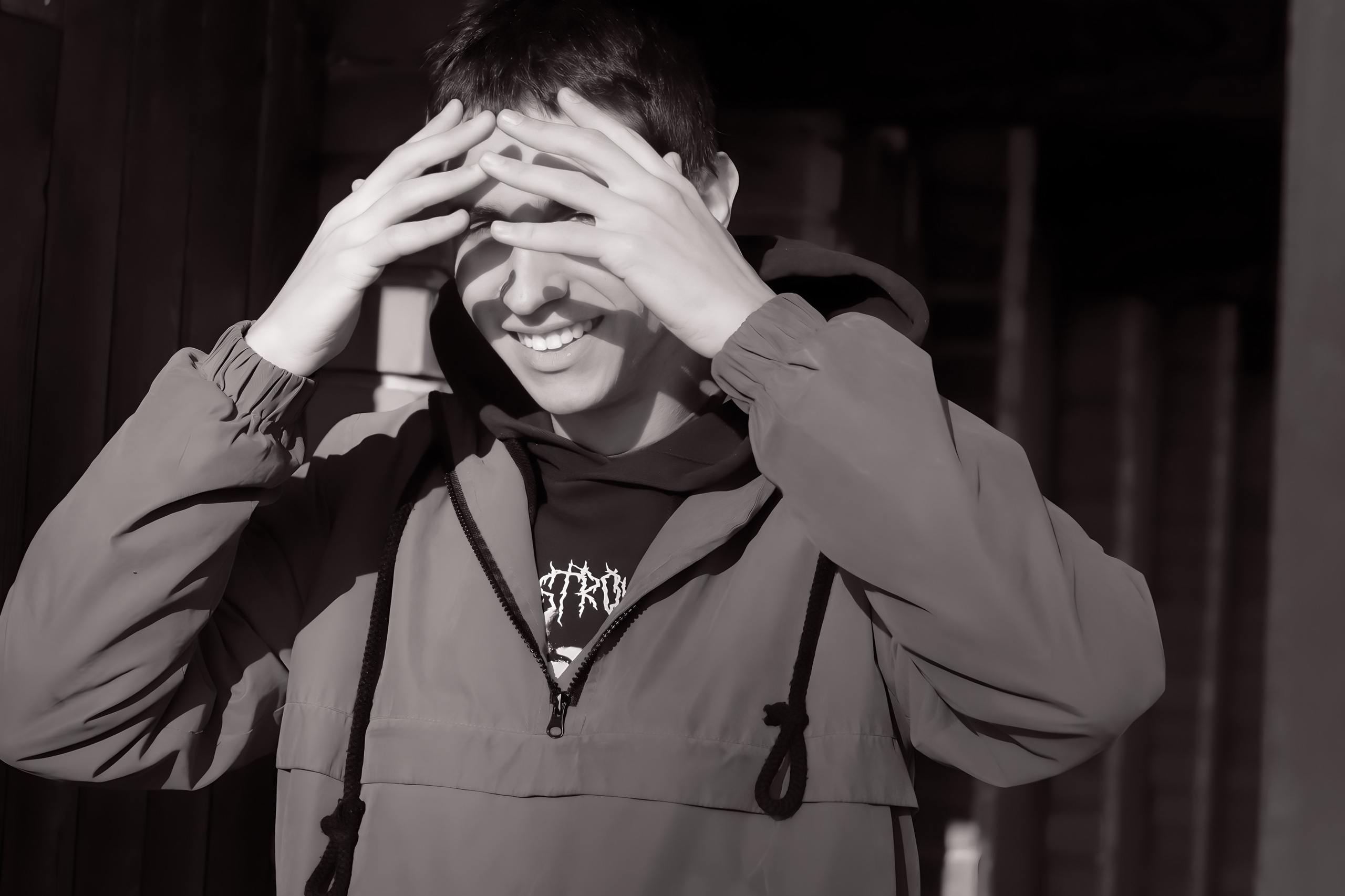 Young guy Pavel, new comer in Novi Sad, Serbia. Викторија Федосеенко, фотограф у Србији