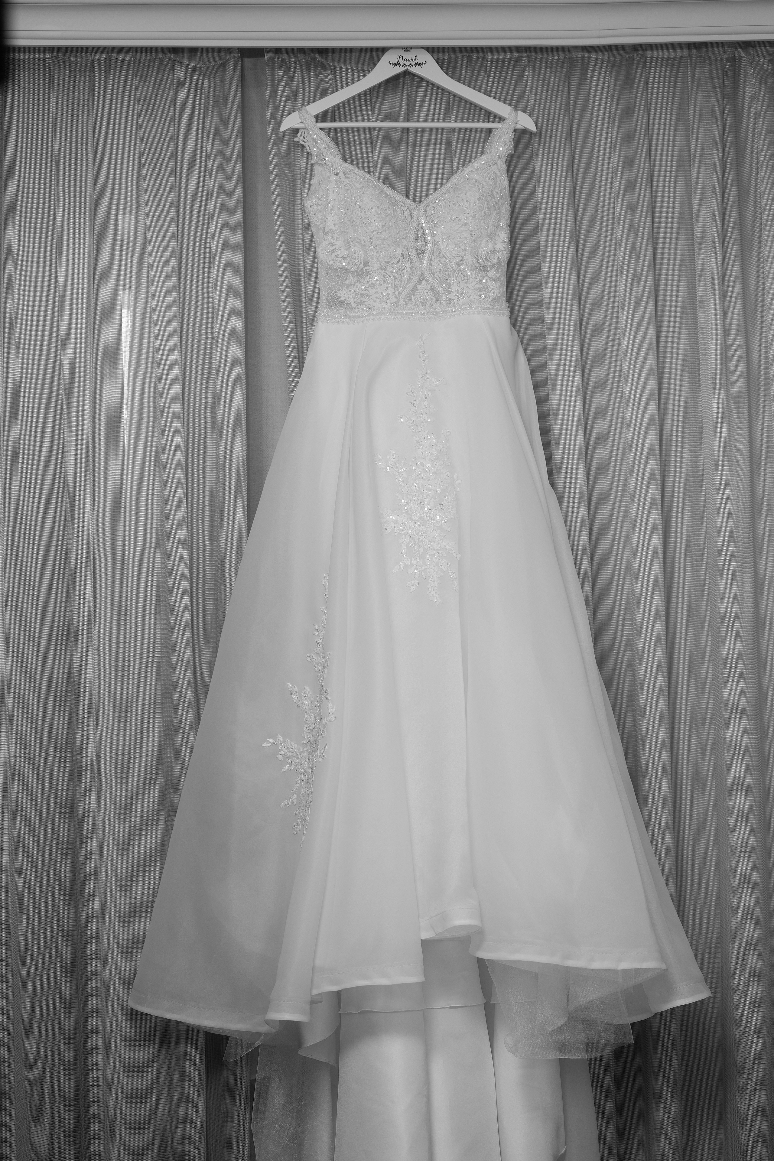 Nawik e Ethson. Fazemos o seu casamento ser lembrado por gerações