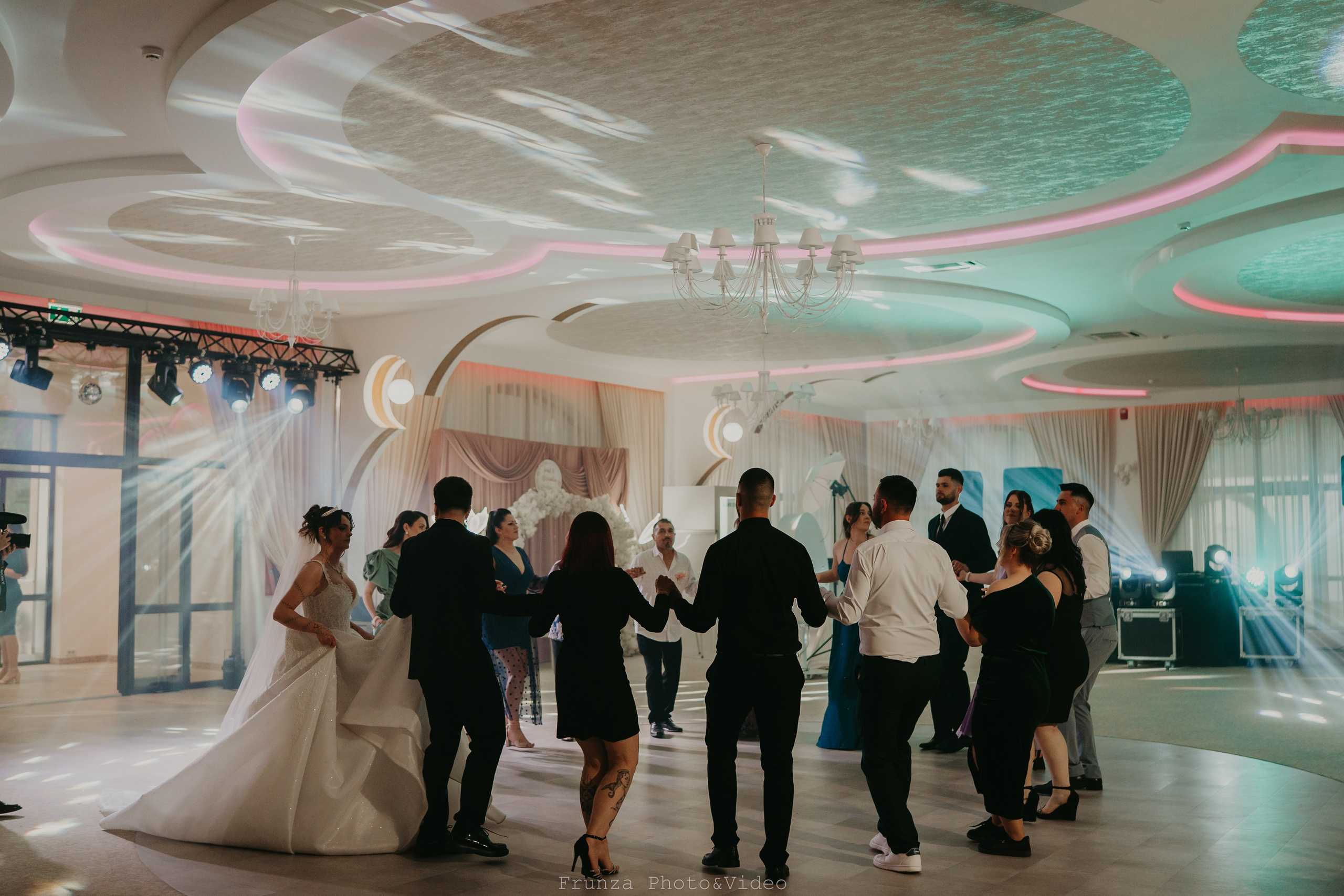 Ionut & Alexandra / Complete Wedding Day. Foto / Video nunta Deva, Hunedoara