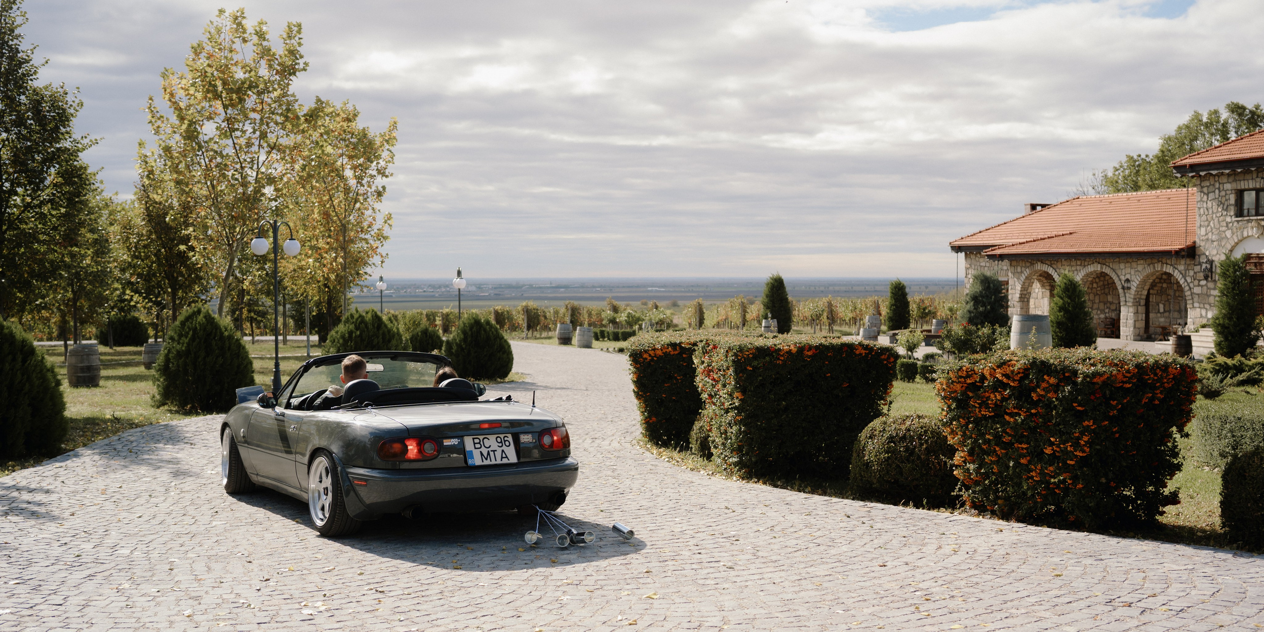 Cristina & Bogdan. STORYCATCHERS