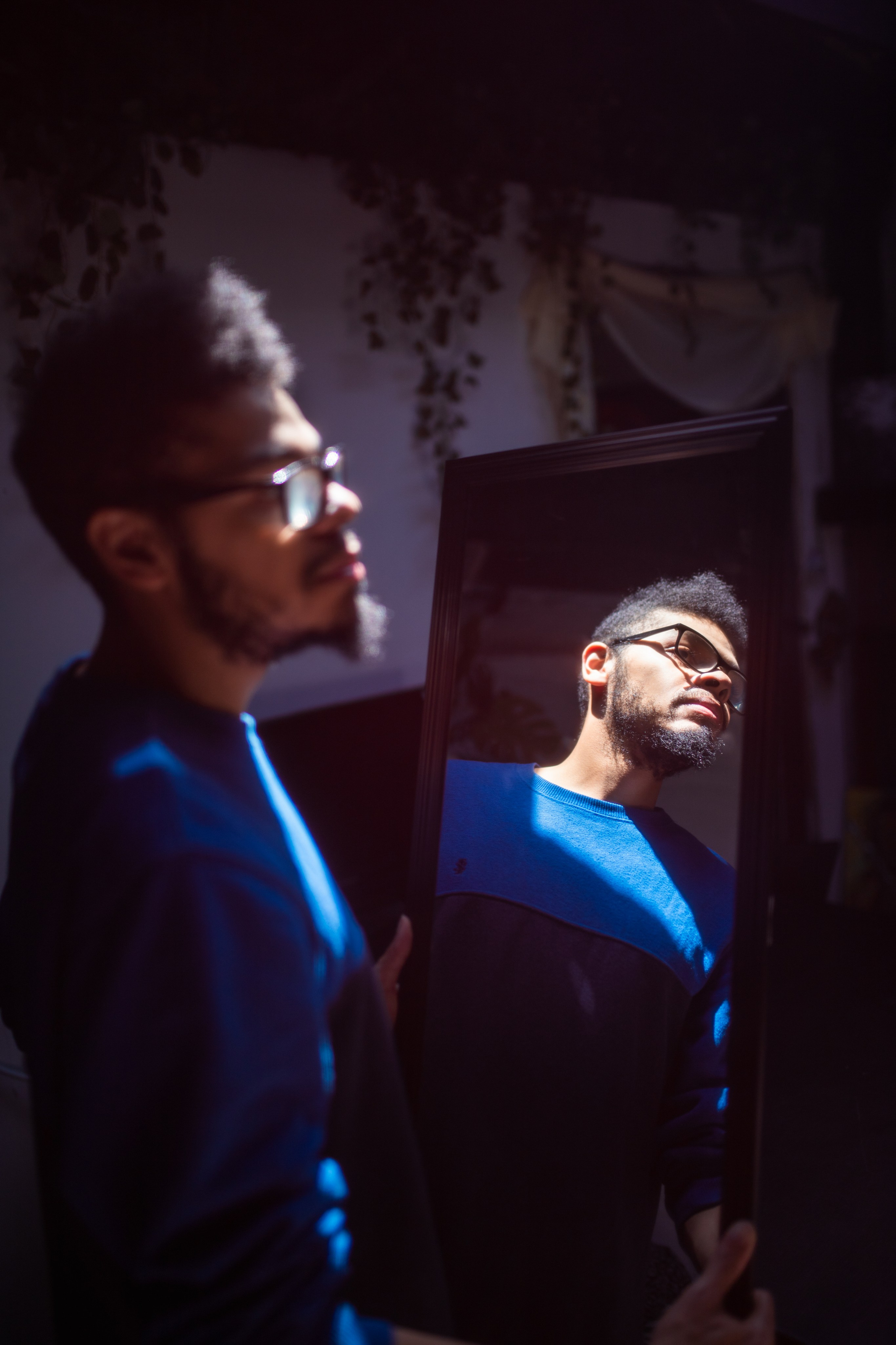 Brenton Vintage Atmosphere. Oxana Photographer in Charlotte, NC