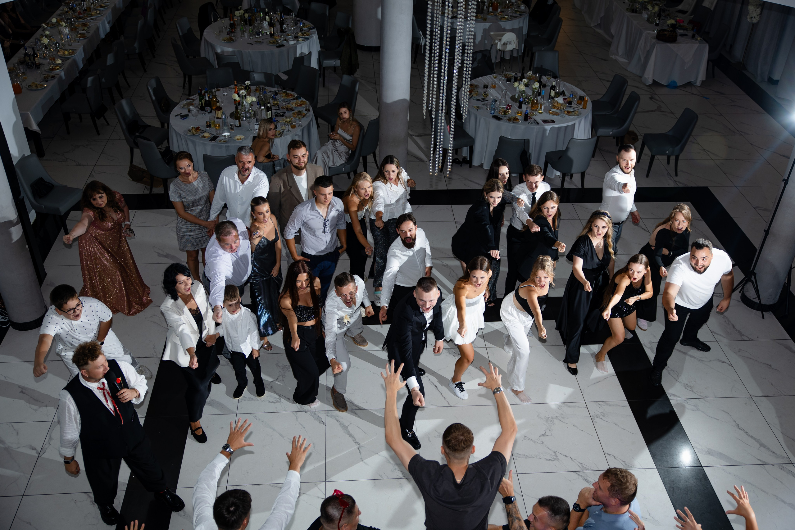 Артур + Анастасія. Весільний, сімейний фотограф Варшава