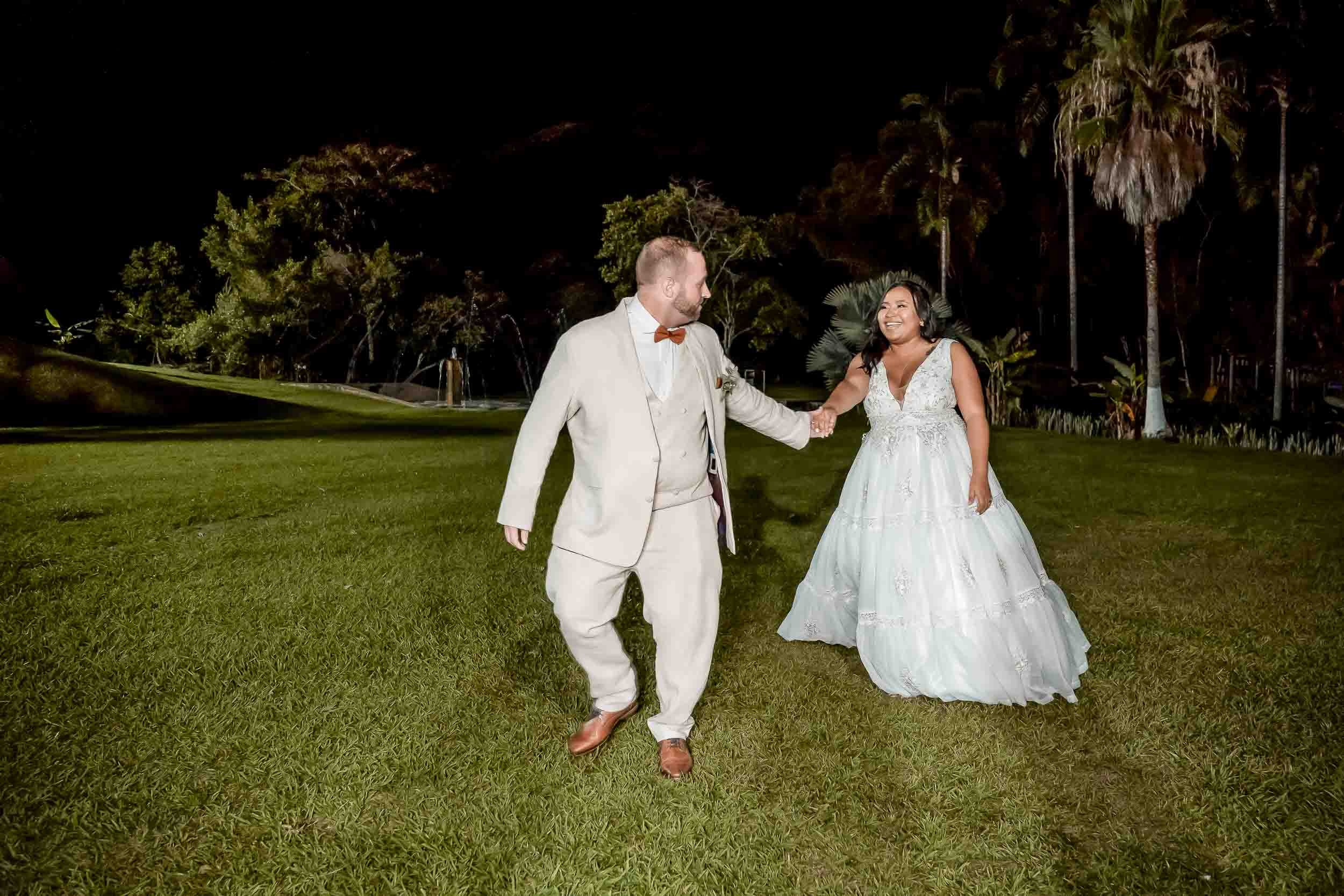 Boda en Cali. La Reserva eventos - Jully & Jonathan. Karen Ortiz Photography / Fotógrafo profesional en Cali - Colombia