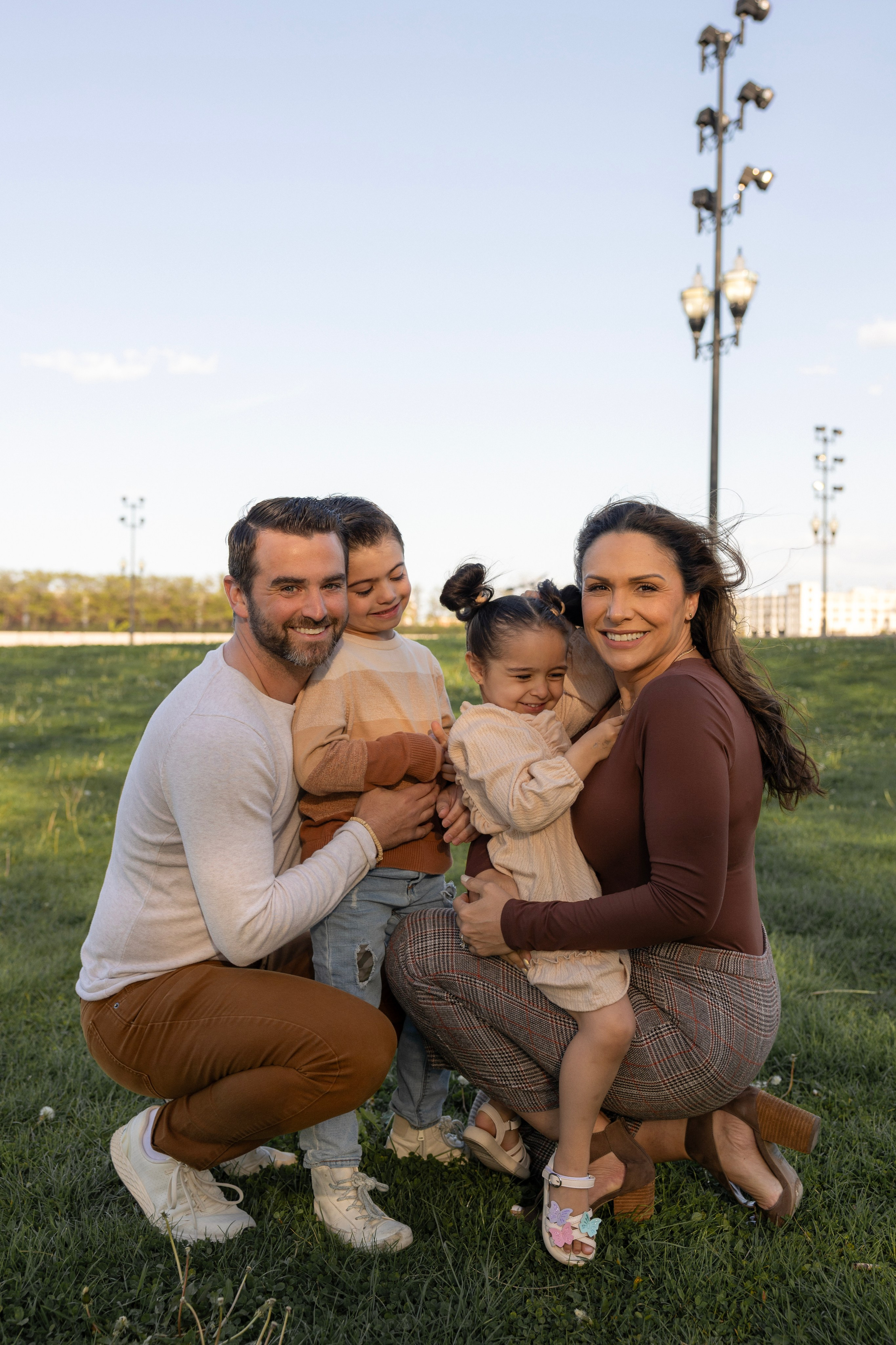 J. Family. Emotional Couples, Proposal, Motherhood & Family Photography in Chicago — Such a Photo