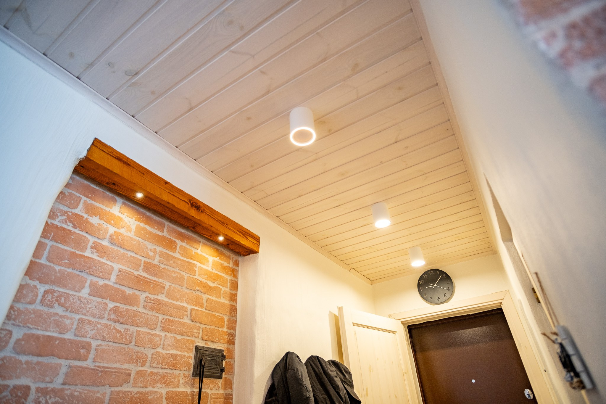 1-room apartment. LOHA VISUALS — AUTOMOTIVE PHOTOGRAPHY