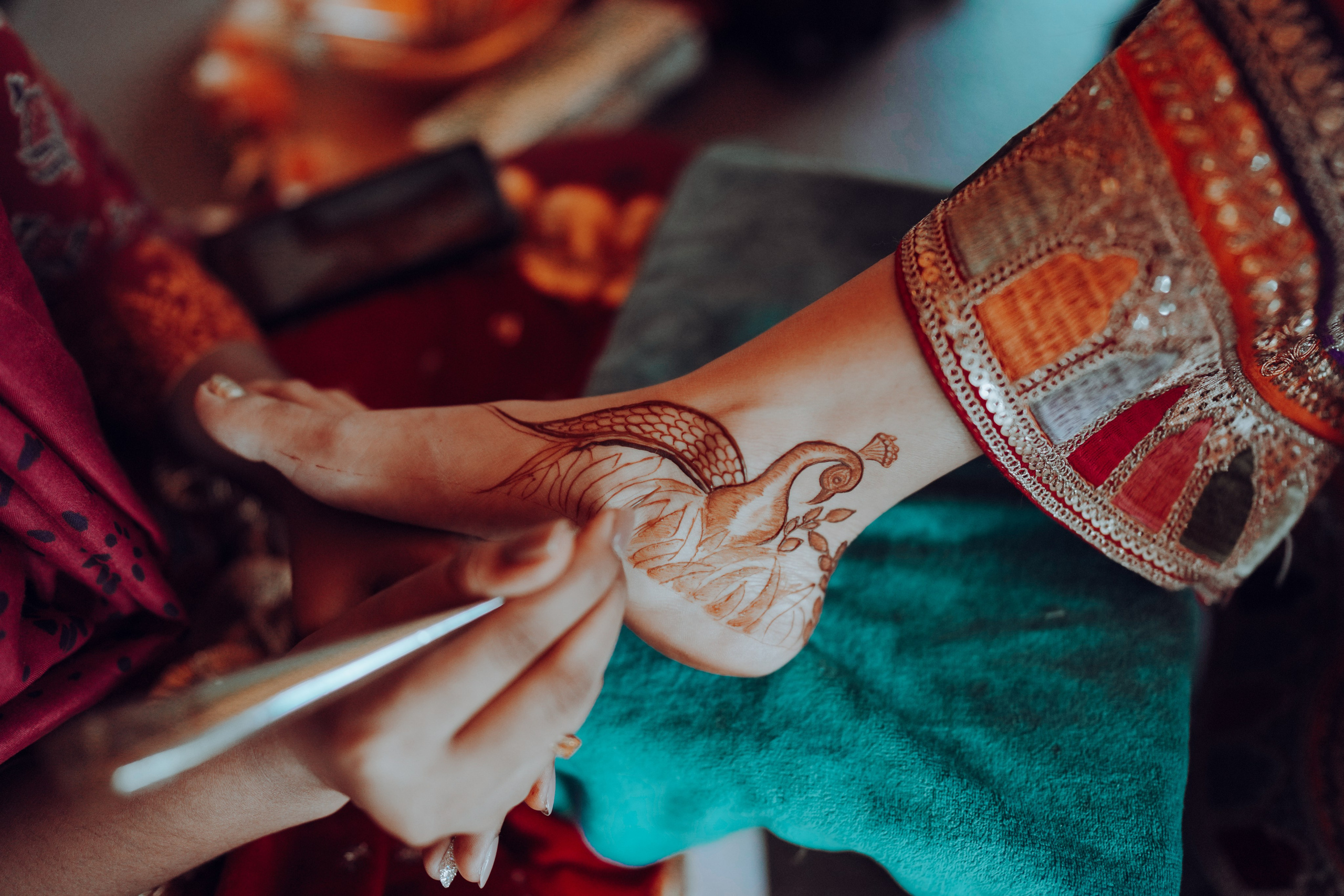 HALDI & MEHANDI. Wedding photographer Stalen Robert