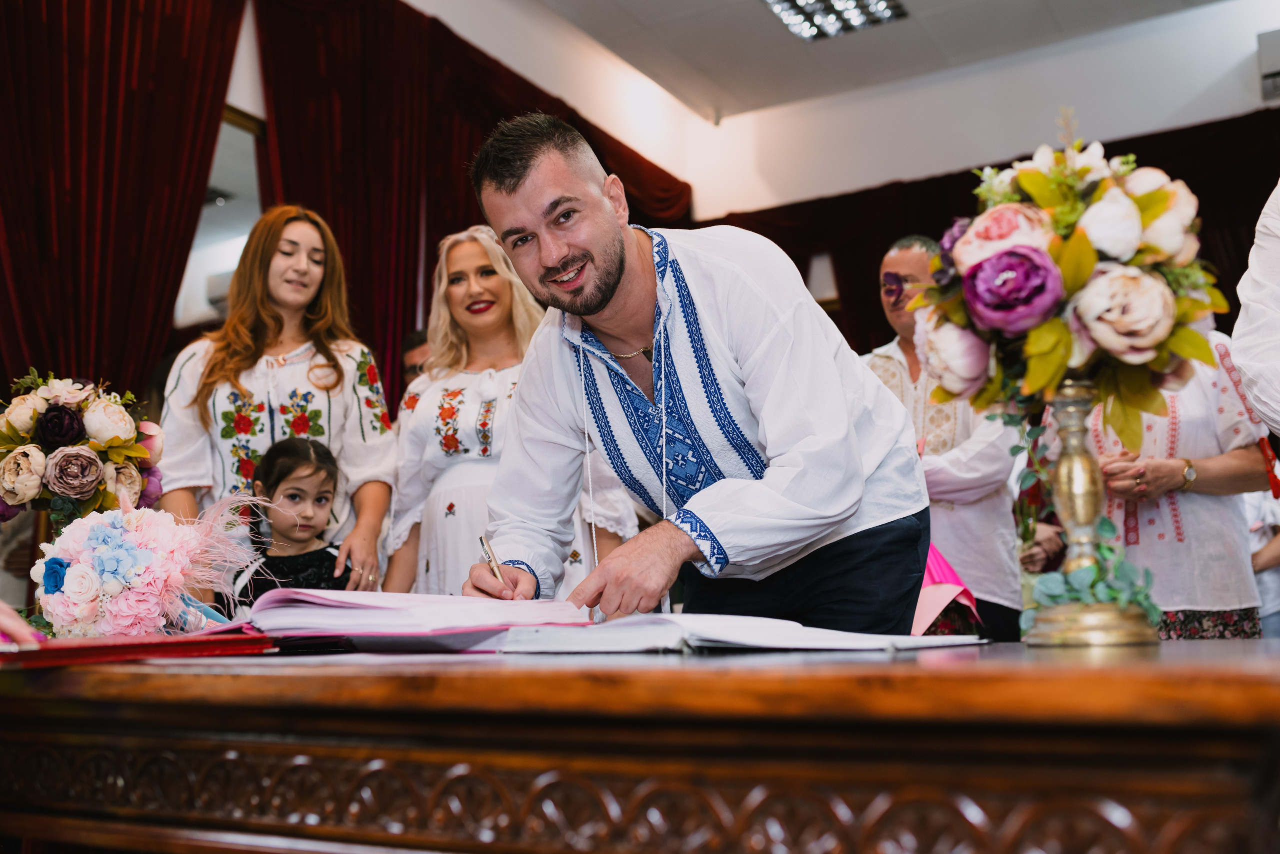 Cununie civilă. Andrei Voicu Fotograf. Povești nescrise, surprinse atent