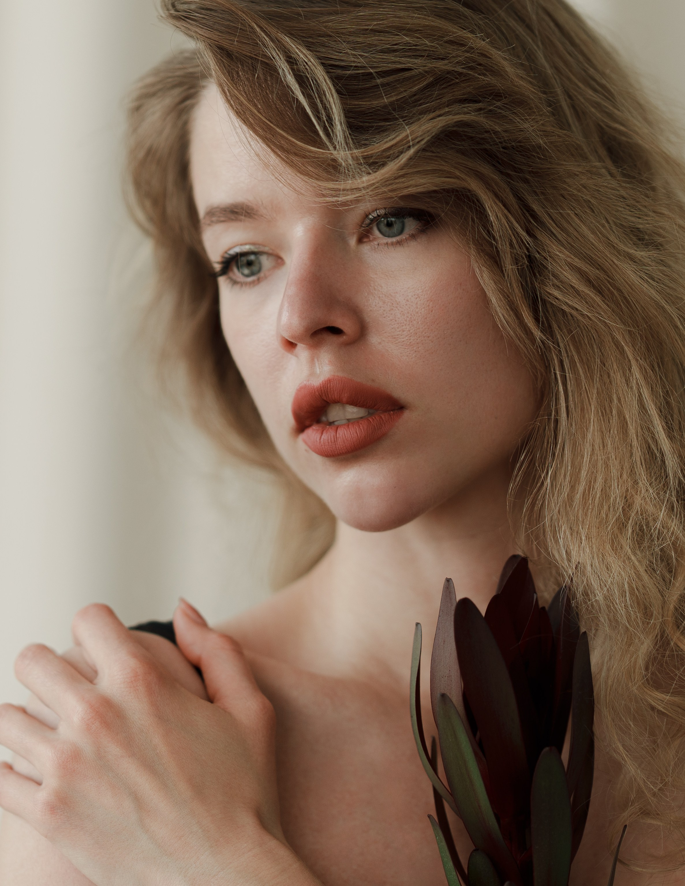 Obnubilacio. Alisha Geva женский портретный фотограф в Дубае