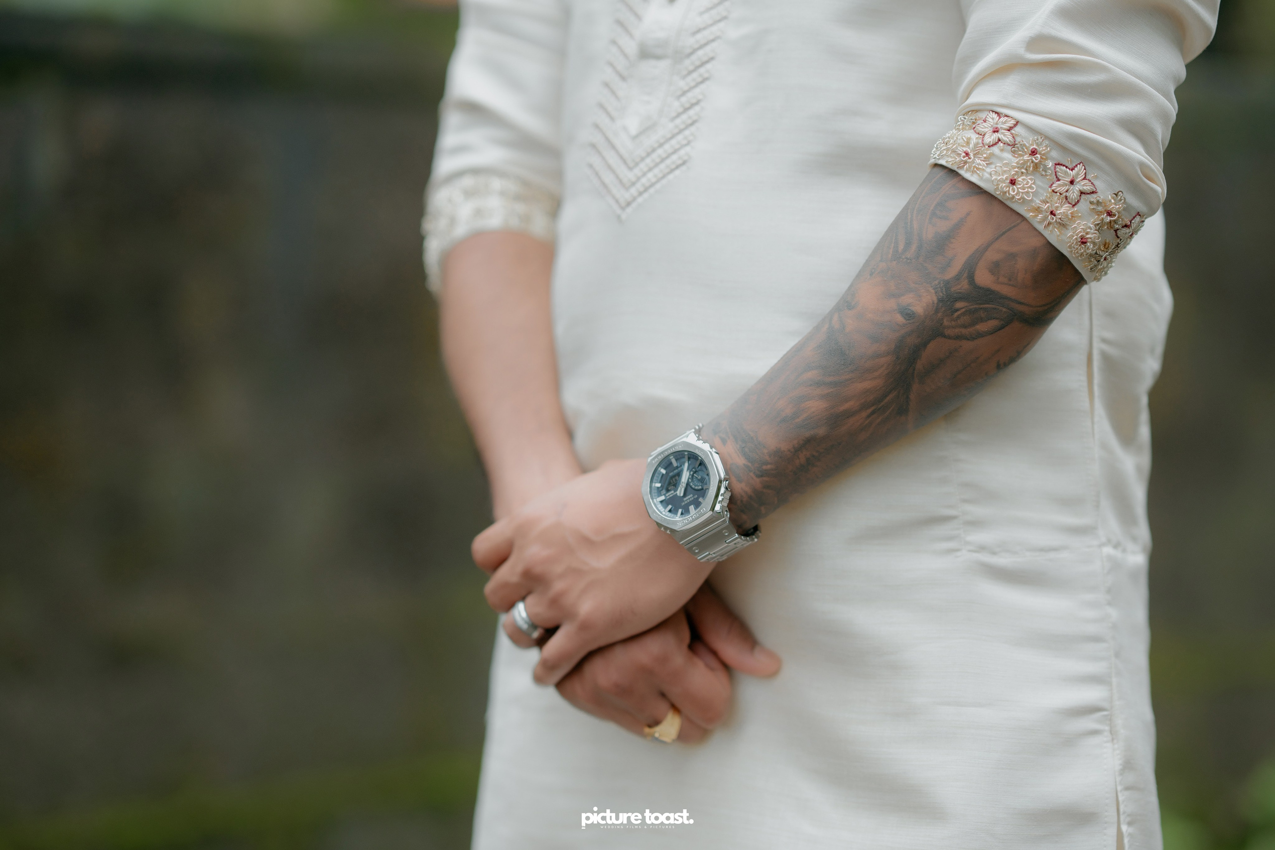 Traditional Kerala Hindu Wedding Ft. Anusree & Vishnu. Fine art Wedding Photographers in India & Canada