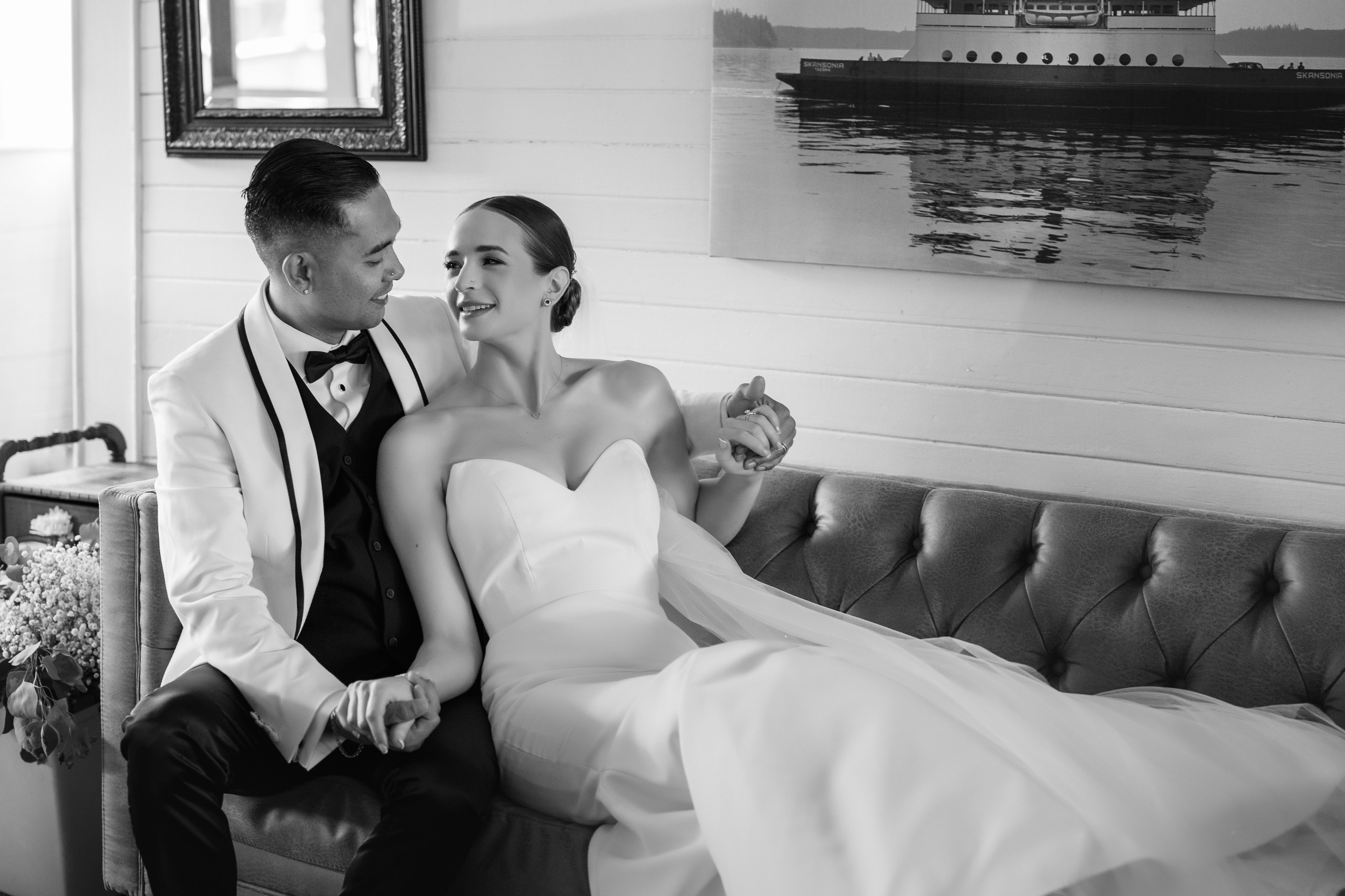 Contact. Wedding & family photography in Seattle area. Helen Michelle photographer