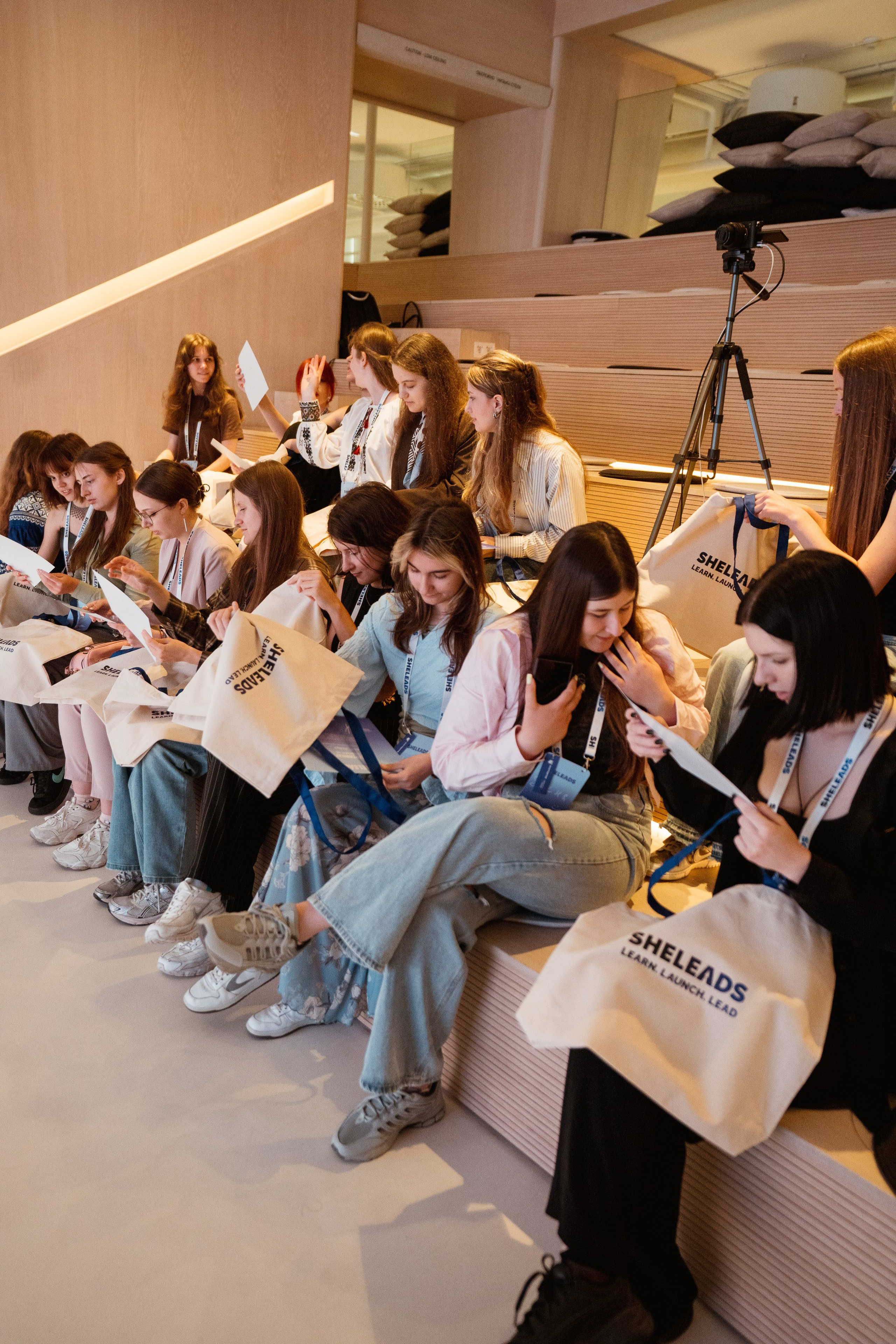 Sheleads Demo Day. Kostiantyn Holinchenko. Reportage and portrait photographer