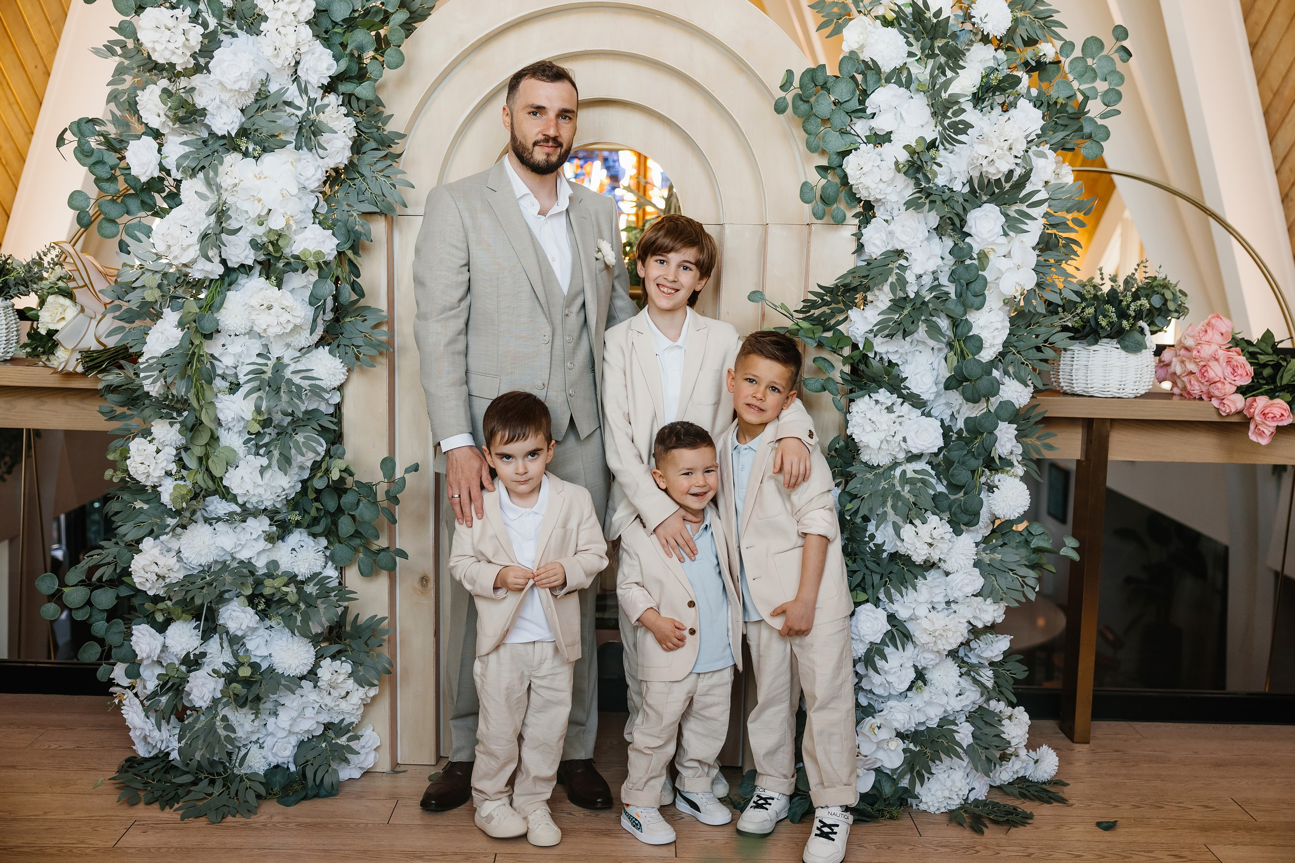 04.27.2025 Wedding. Wedding family event photographer in Chicago Nick Yushevich