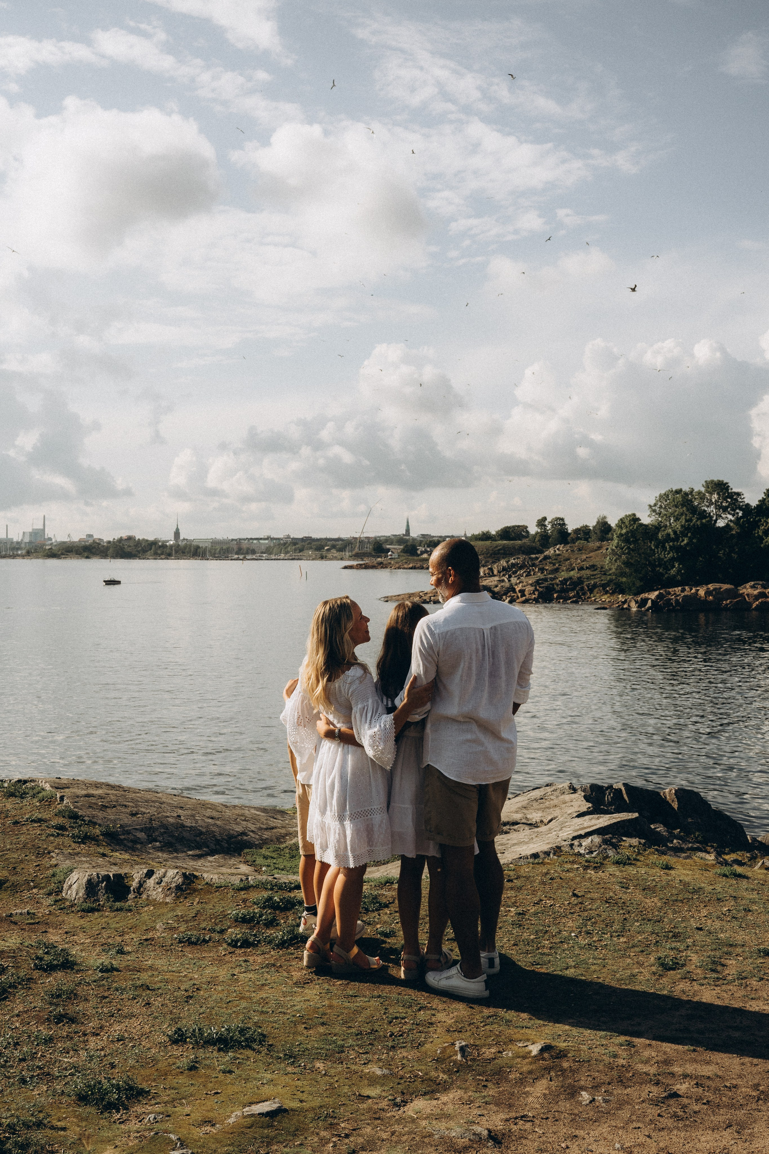 Suomenlinna. Wedding and portrait photographer in Helsinki Vickan O