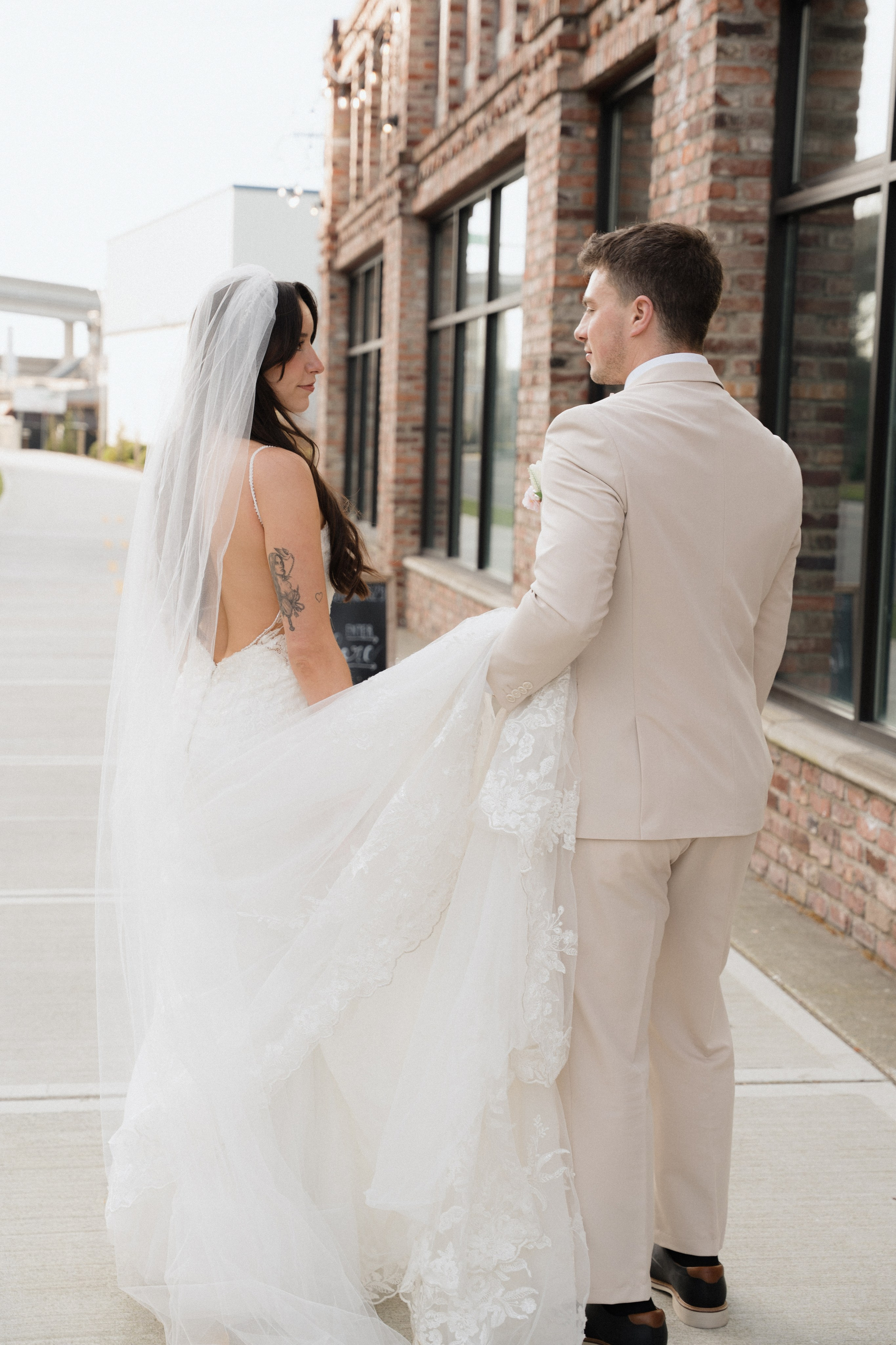 Emma and Tyler | Full Wedding day. Photographer in Washington Sophia D