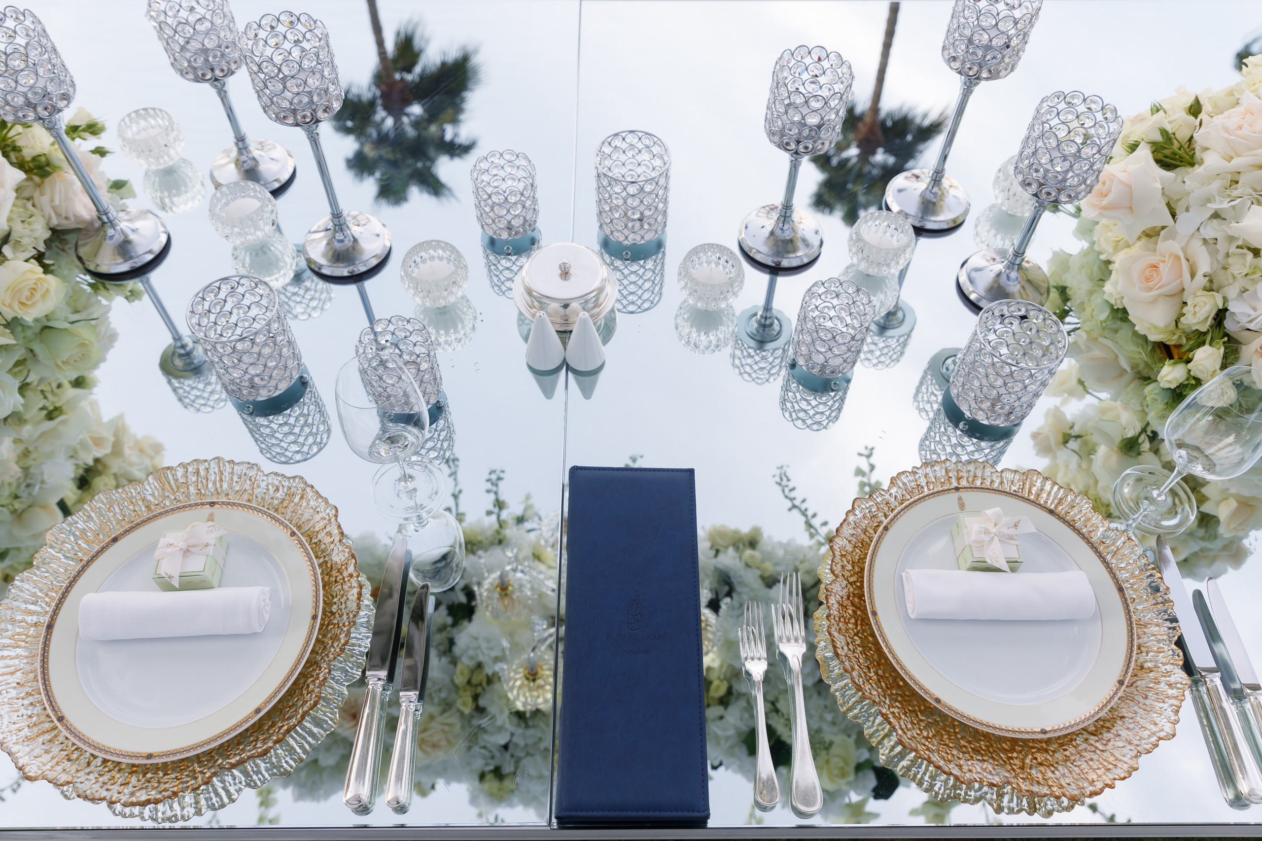 22/12/2023 Burj Al Arab wedding. Photographer Anna Curly | Weddings and Events in Dubai