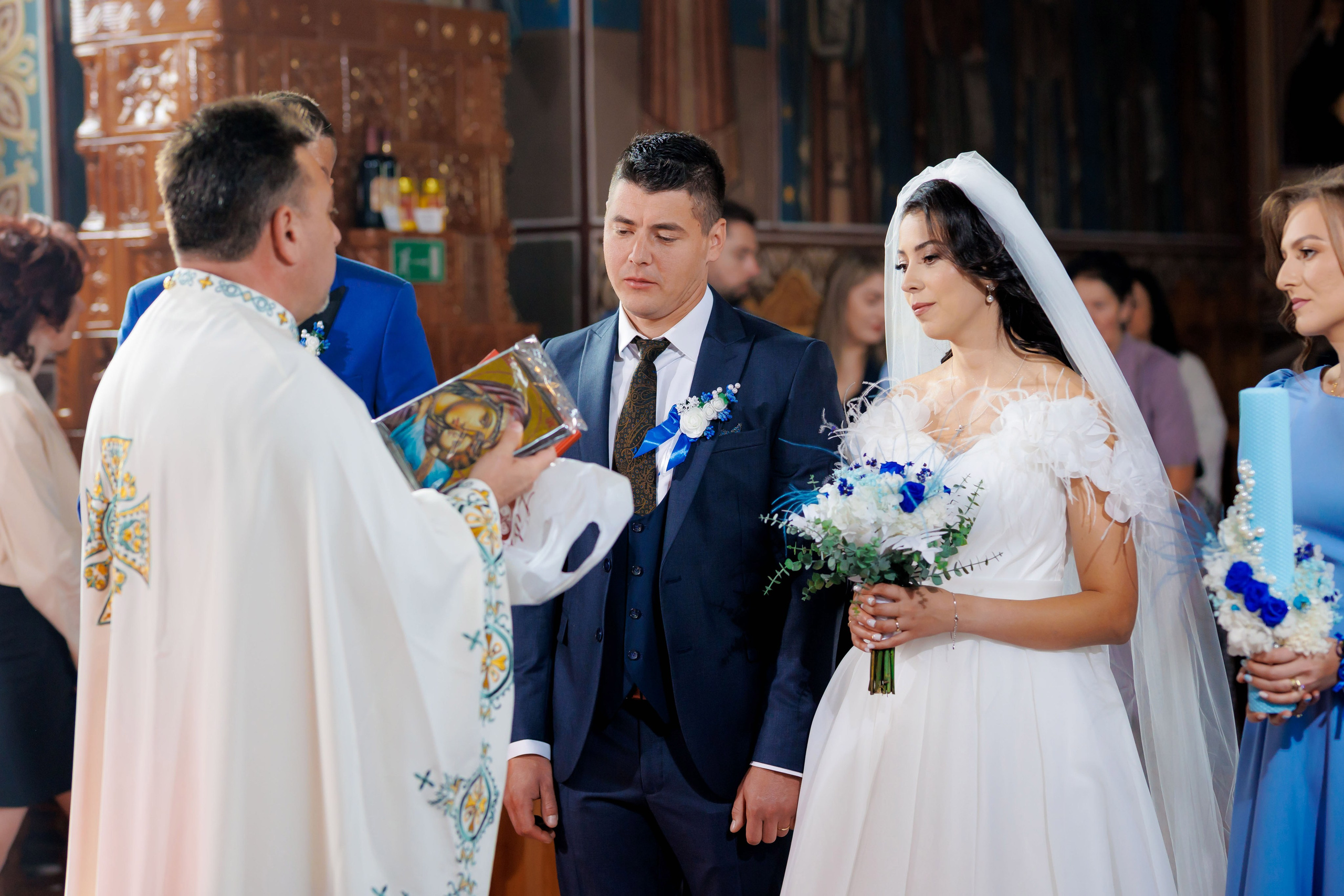 Loredana & Emilian – Ziua Nunții | Videografie - fotografie Botez Suceava, Iași, Botoșani. Servicii foto-video profesionale, pentru momente de neuitat