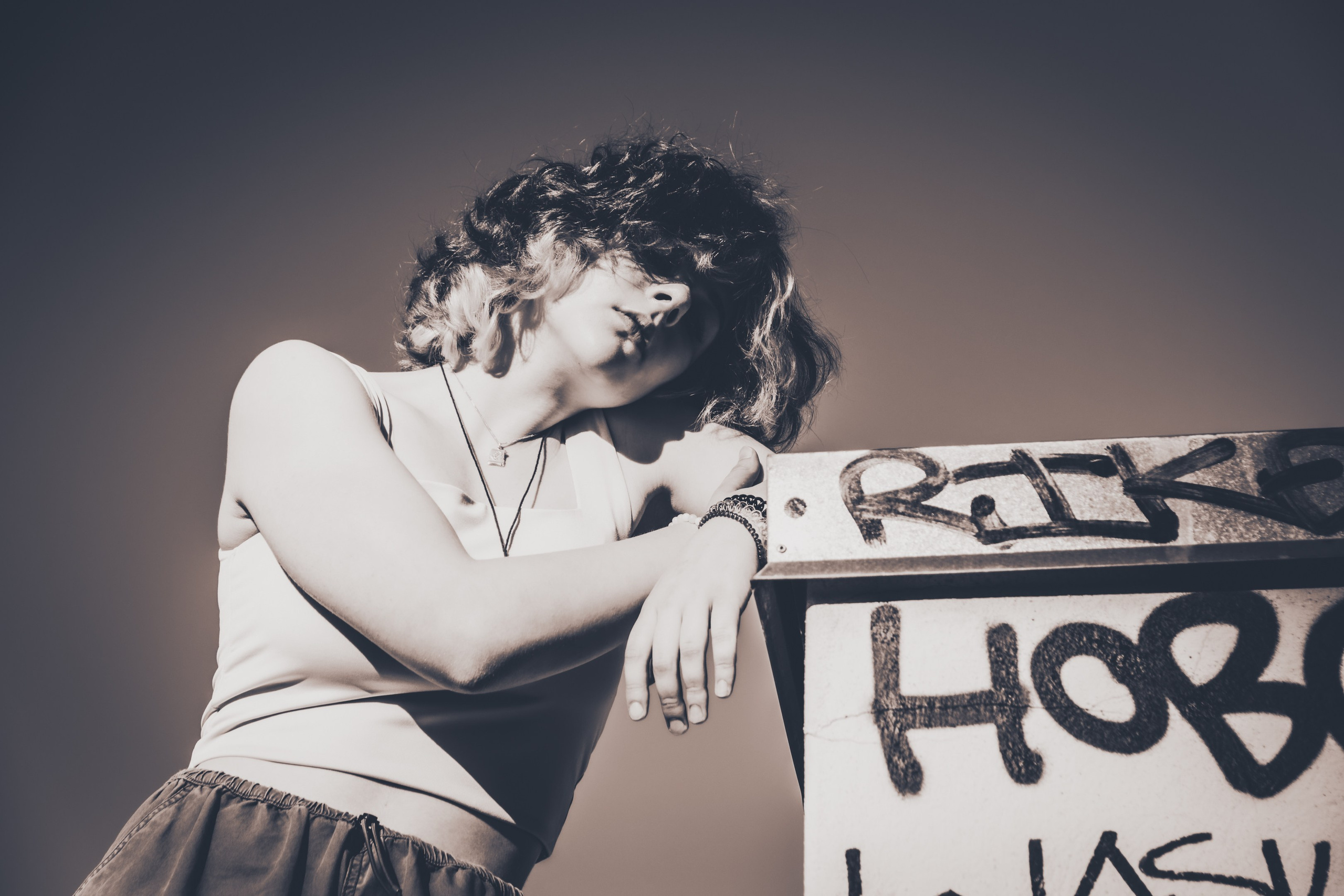 Lahe graatsia (Sonja). Nebula 25 — Fotod teie hingele