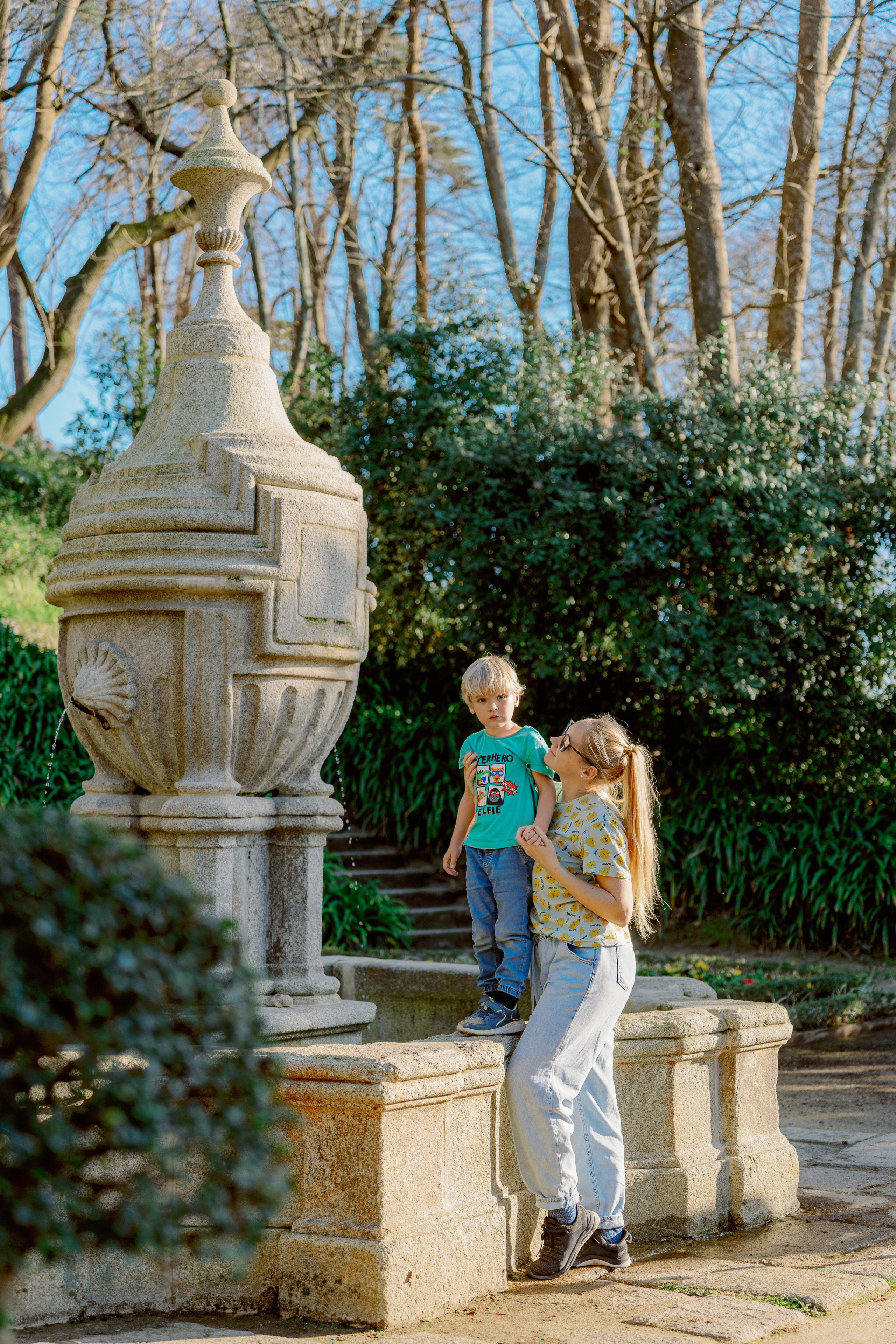 Family photoshoot in Porto. Photographer in Portugal Polina Gotovaya