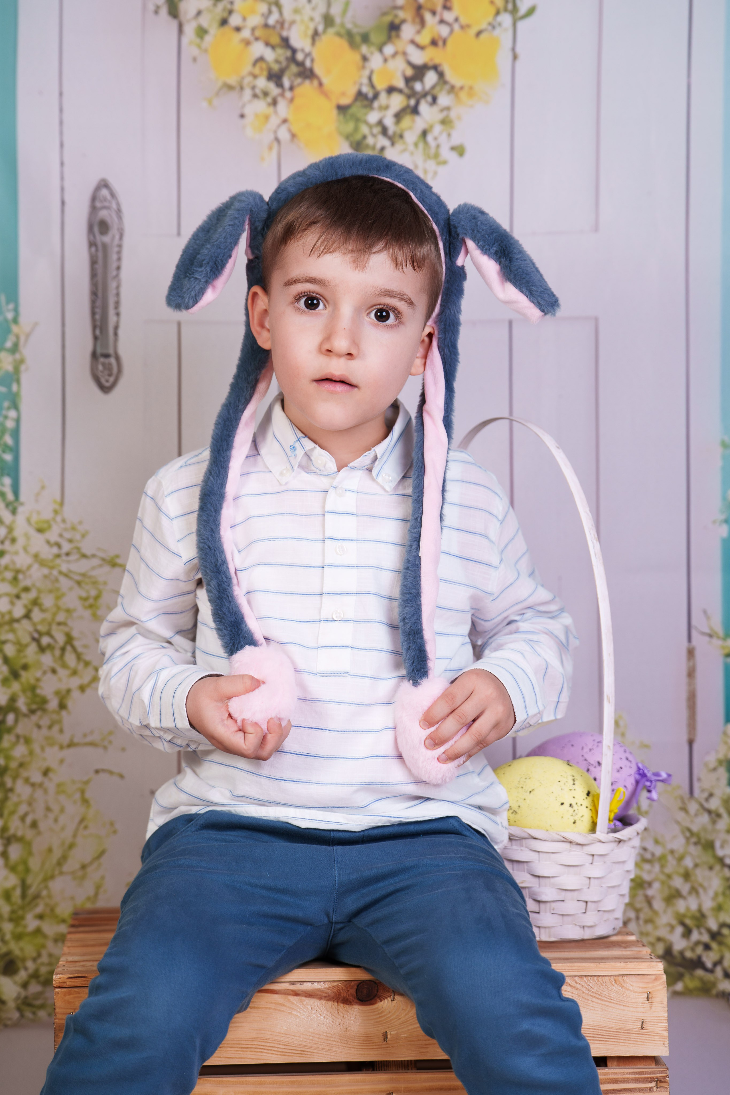 Sedinta foto Paste - Gradinita Miniterra. Liviu Andrei - Fotograf