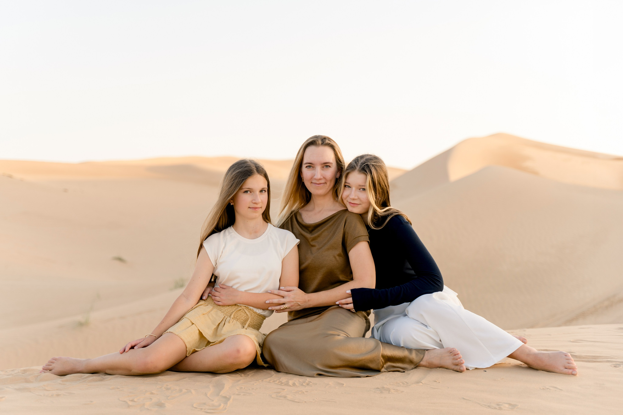 Семейная фотосессия в Пустыне. Фотограф в Абу Даби Марина