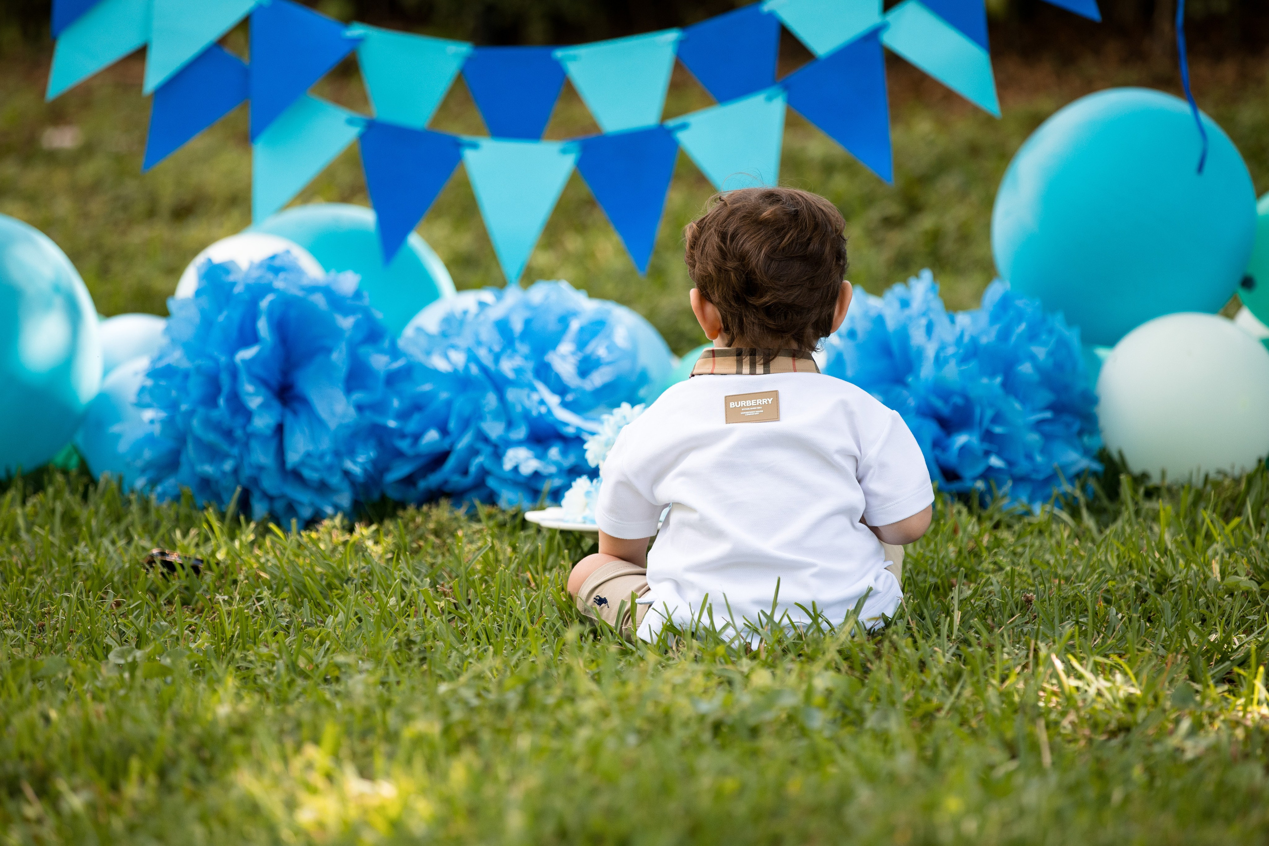 Smash cake photo session in Miami. Miami Family and Event Photographer