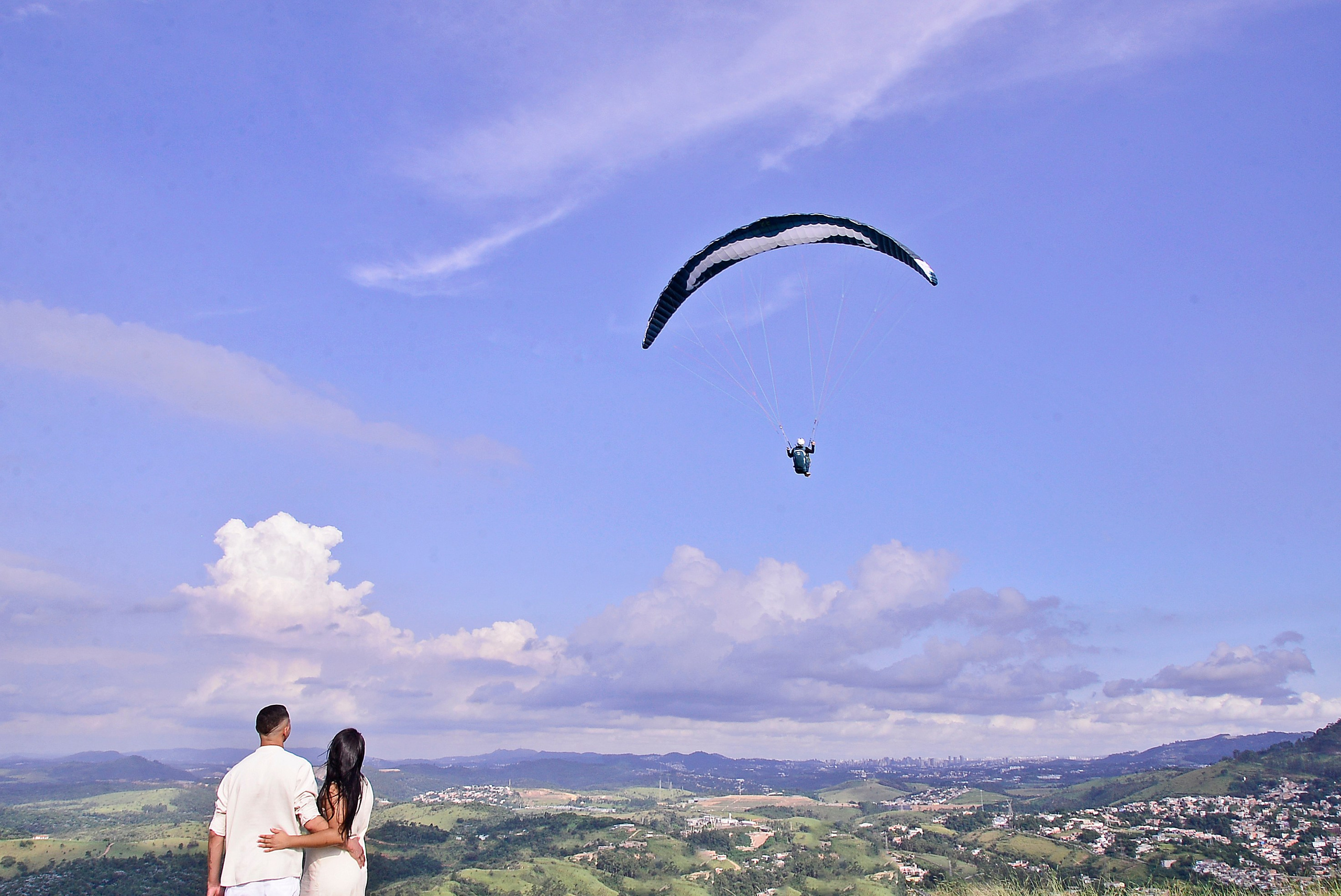Luana & Rodrigo — Morro do Capuava, Pirapora do Bom Jesus. Produtora Bride