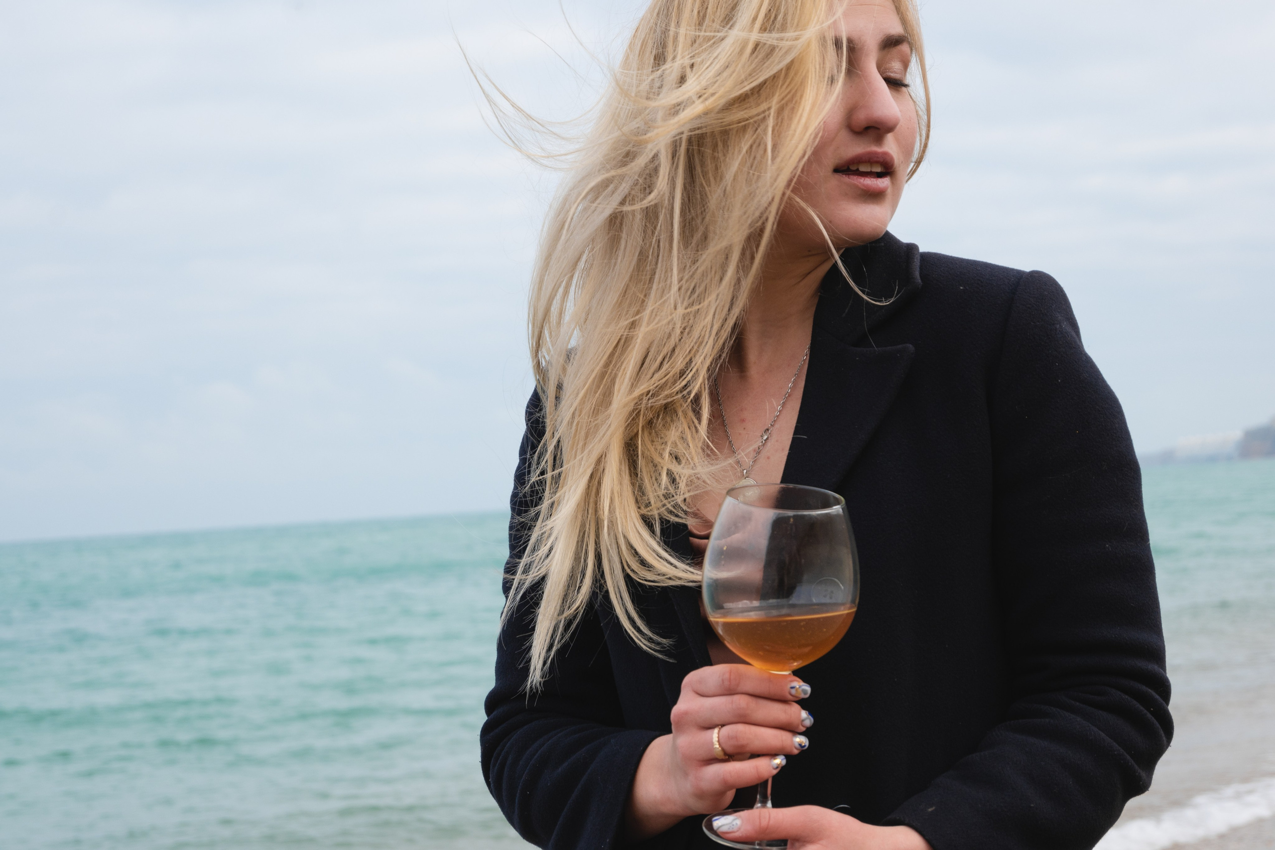 Nelli and Karolina. Fotograf Dmitrii Donets