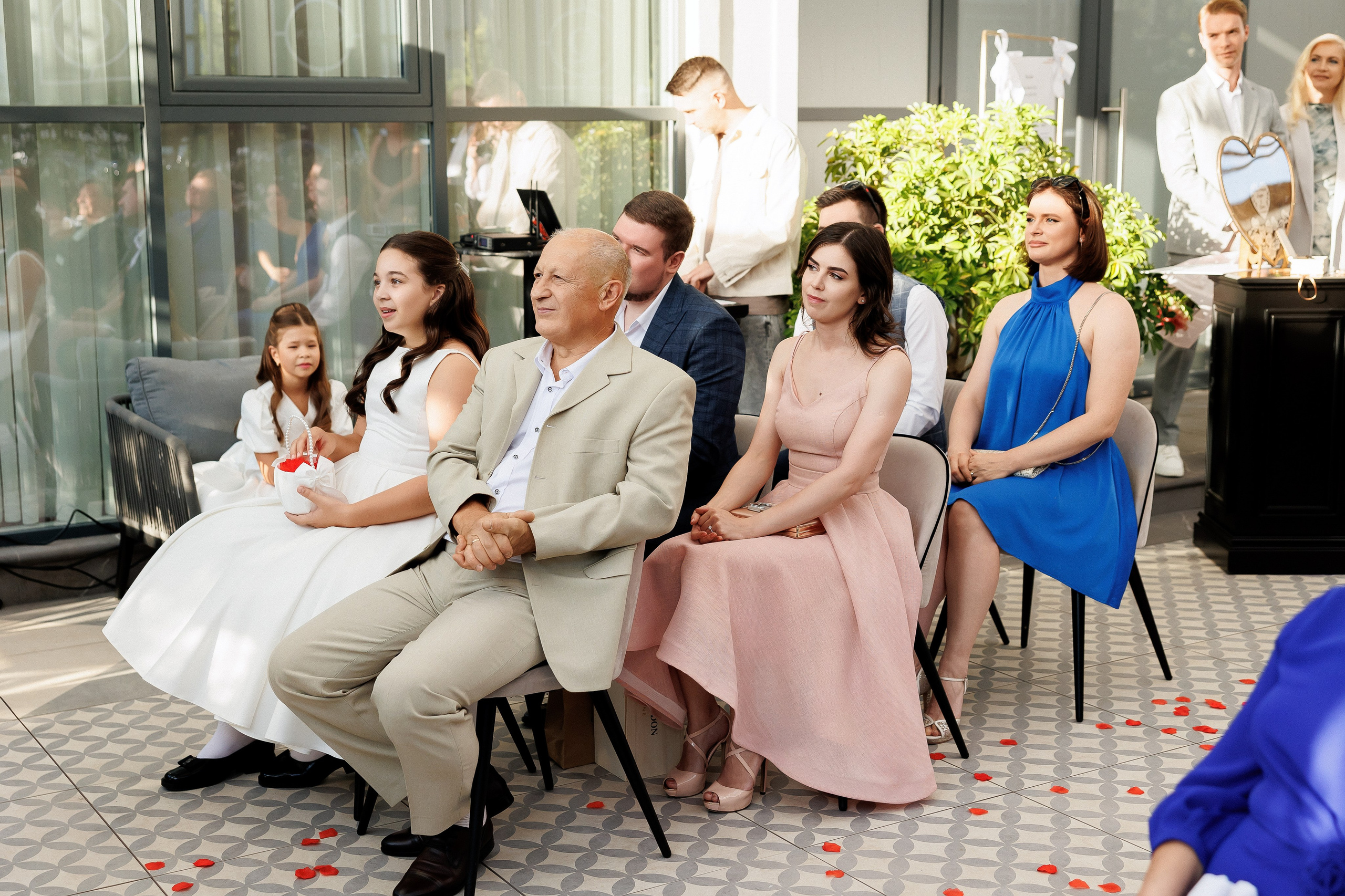 Serghei & Erica — Queen Residence. Servicii Foto și Video 067188353