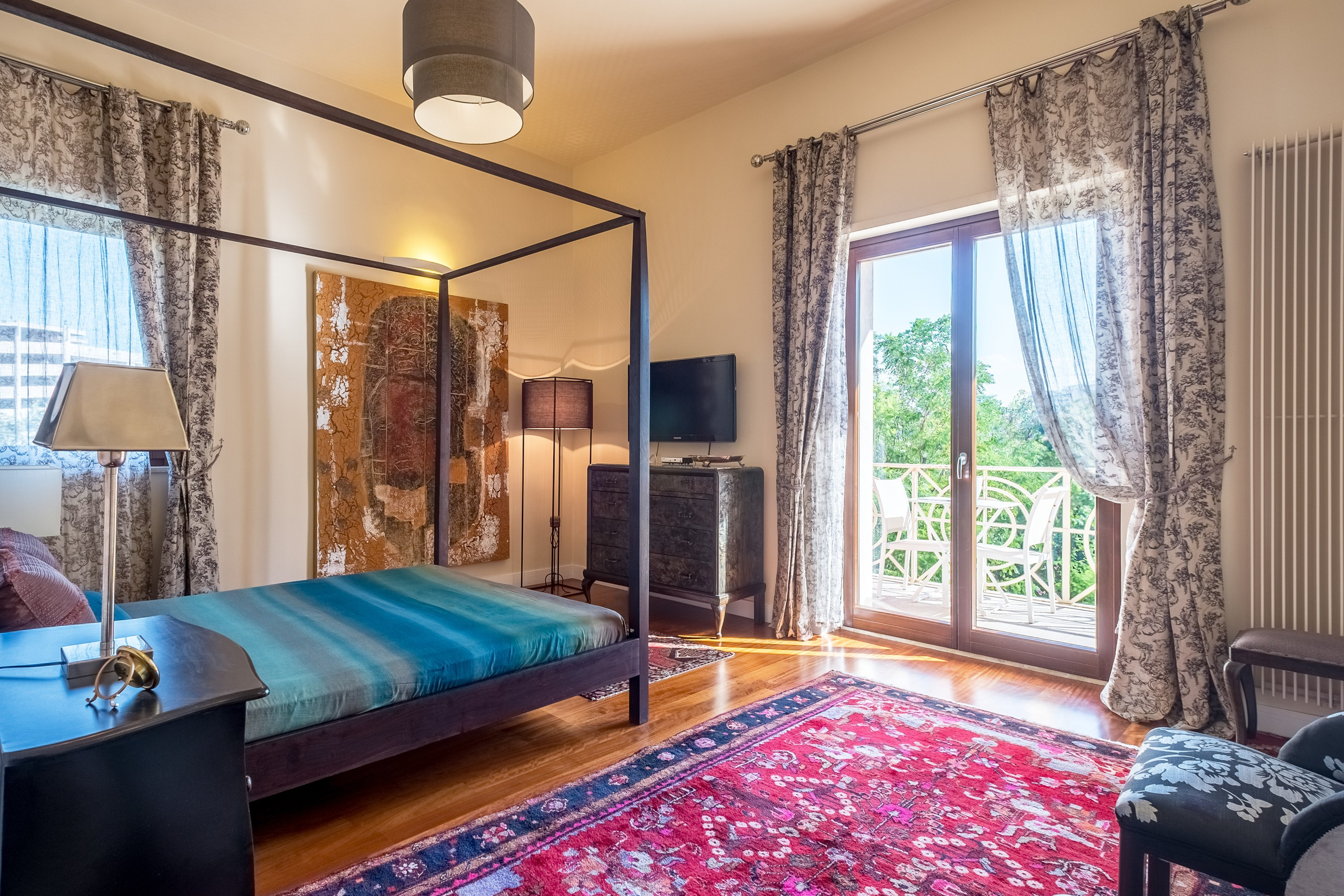 Amazing view of a B&B in the Cisternino countryside (Valle D'Itria, Martina Franca, Apulia, Alberobello, Cisternino, Ostuni, Apulia)