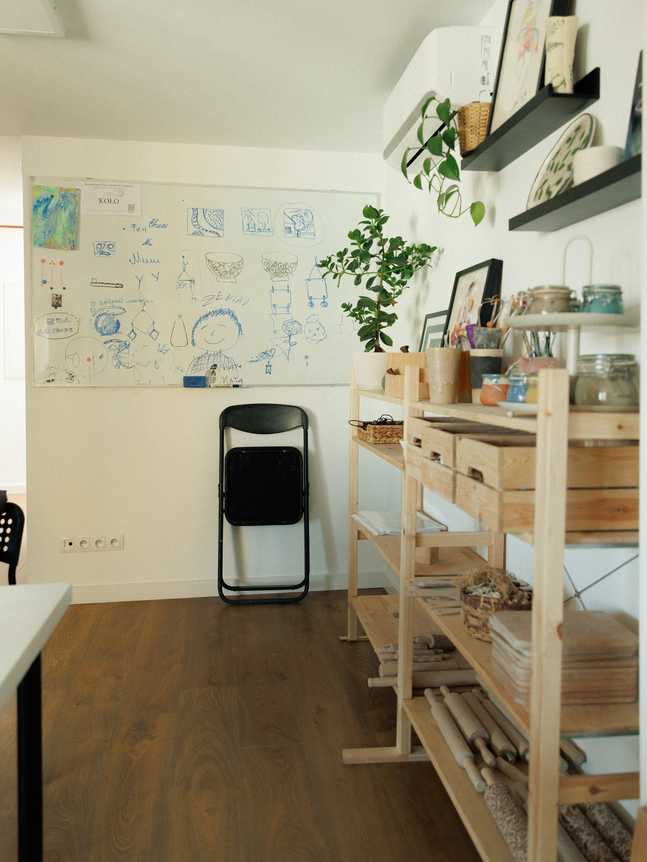 Koło ceramics. Kaja | fotograf we Wrocławiu | ludzie i psy