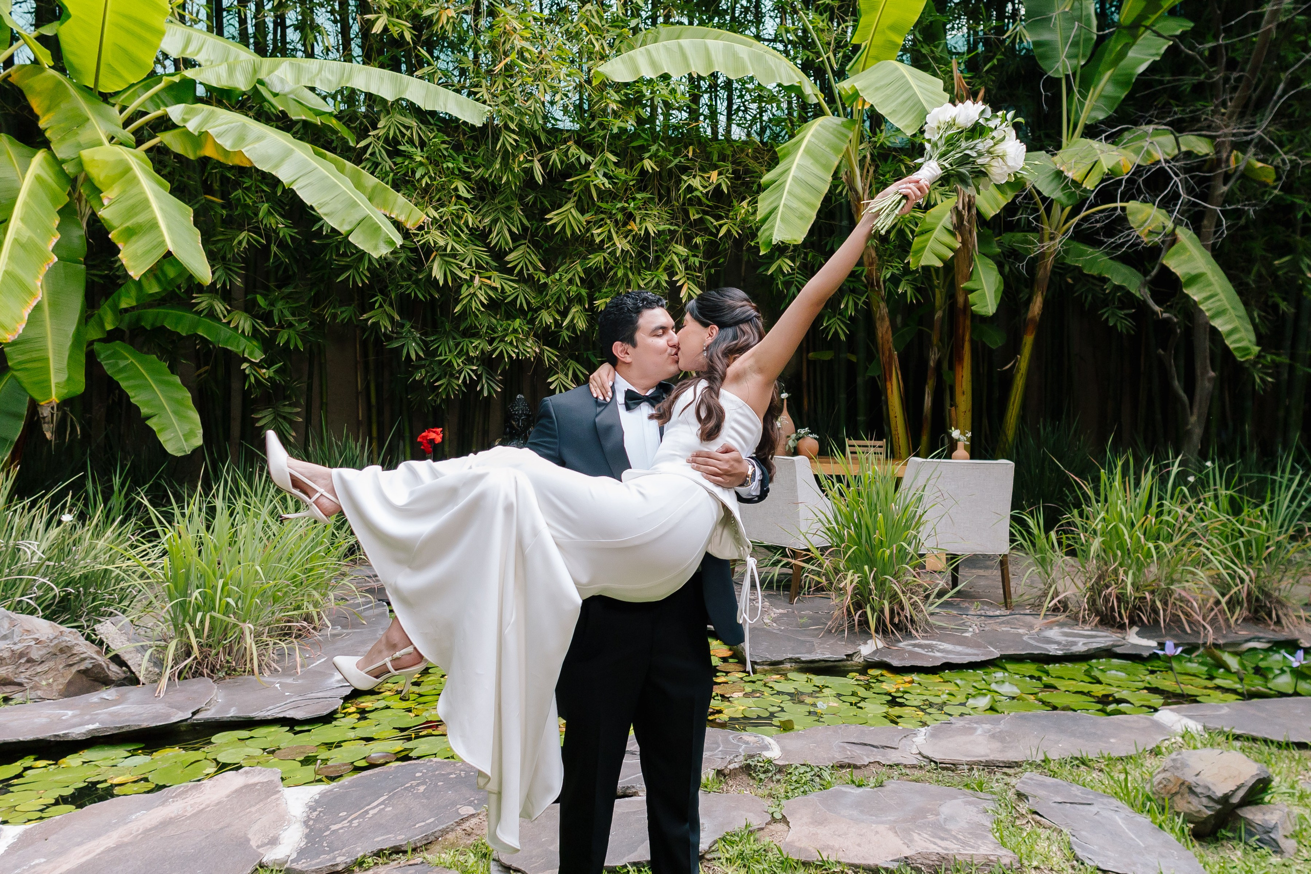 Civil. Wedding Photographer Ruth Preciado