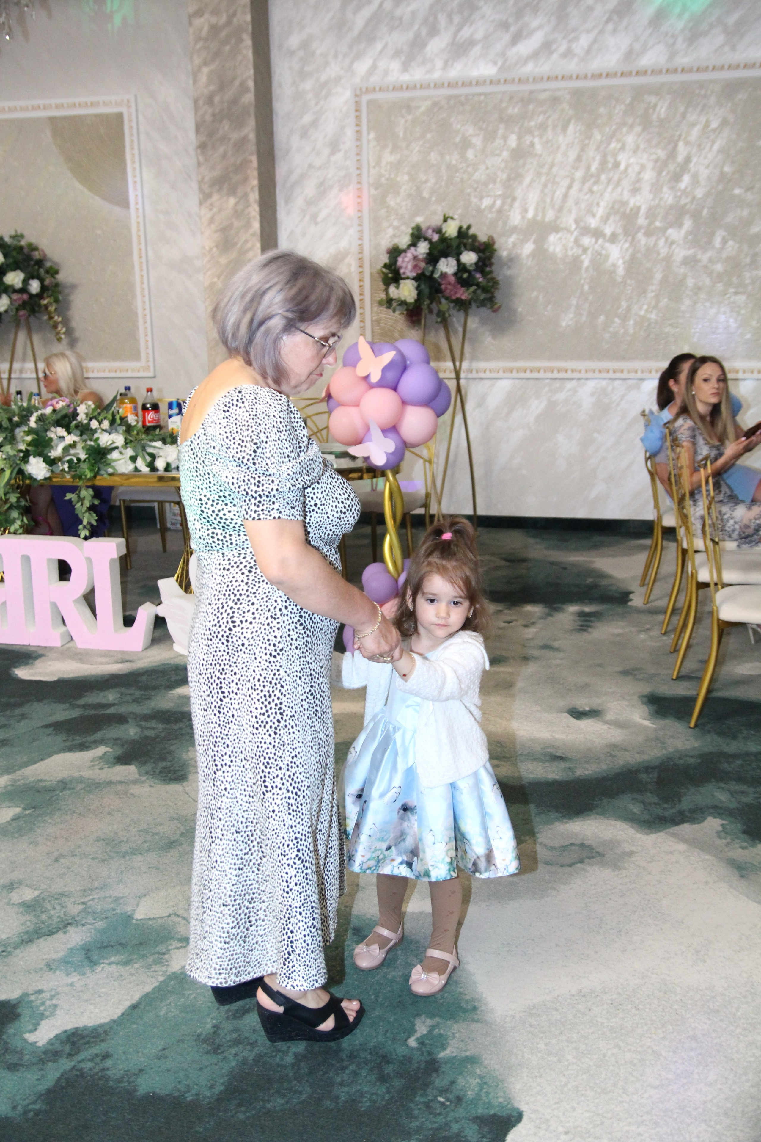 BYZO MEDIA. PETRU BYZO - family and children photographer in ROMANIA