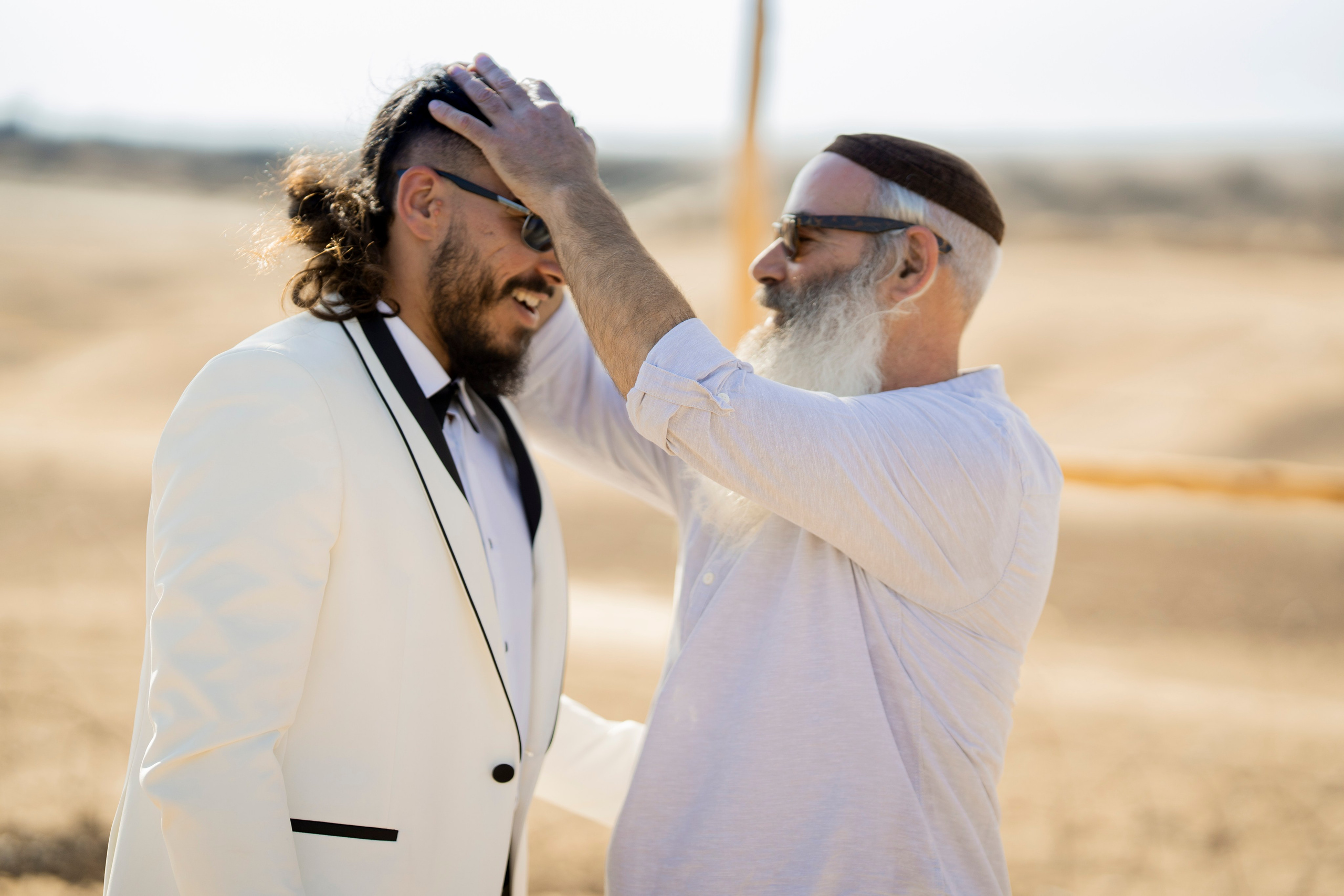 אביה ואחיה. יוסף מזרחי צילום חתונה, ברית וזוגיות. צלם מקצועי שאוהב להוציא אתכם הכי יפים ברגעים הכי מרגשים