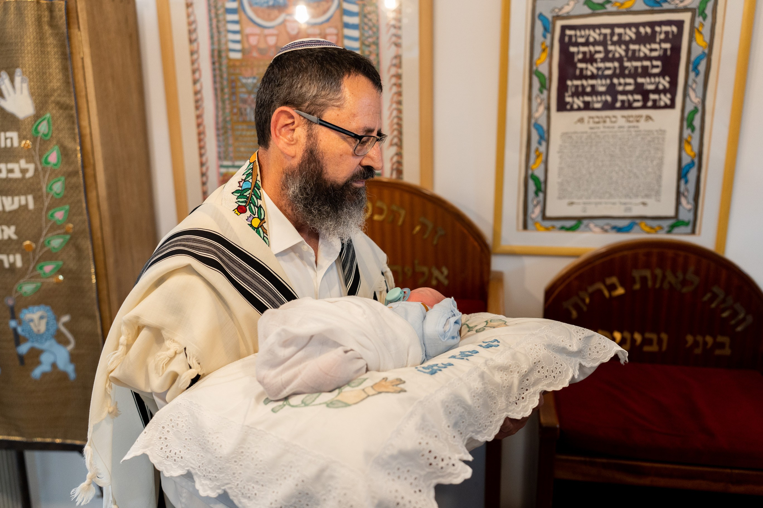 משפחת ברנד. יוסף מזרחי צילום חתונה, ברית וזוגיות. צלם מקצועי שאוהב להוציא אתכם הכי יפים ברגעים הכי מרגשים