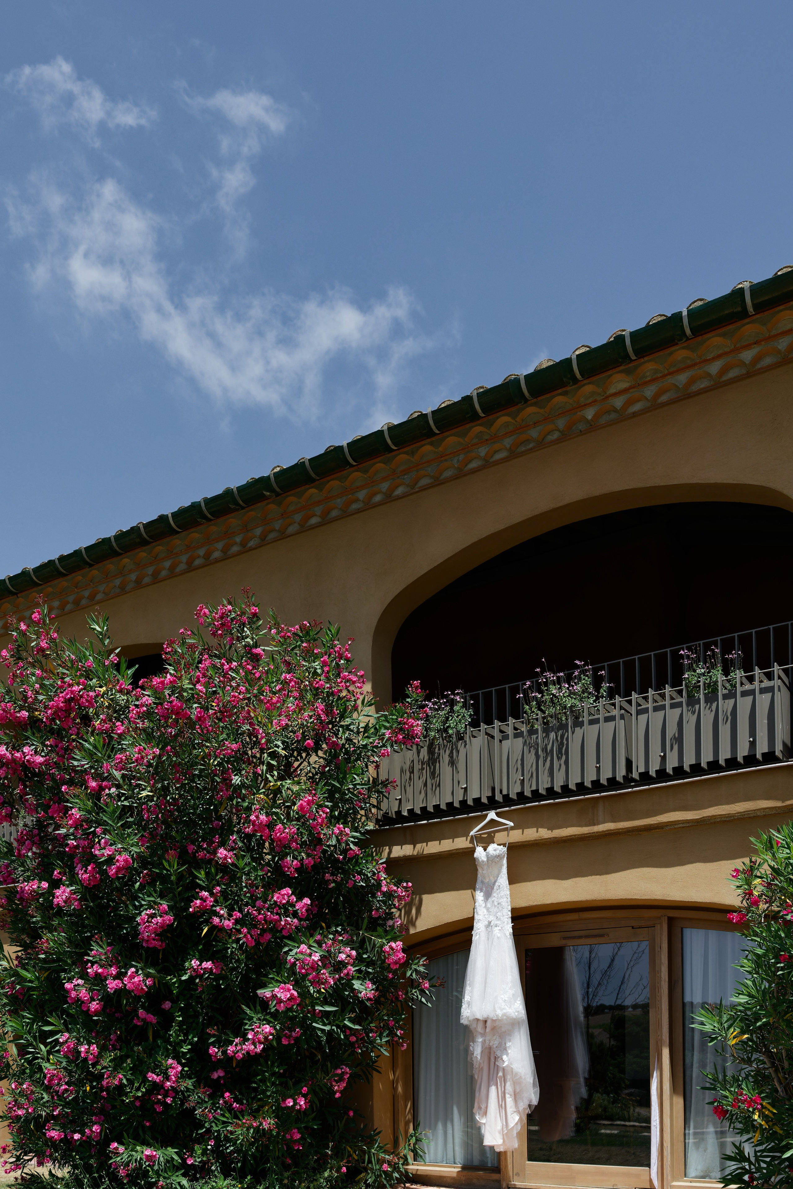 Wedding at Château L’Hospitalet in Narbonne, France. Destination Wedding Photographer — Nikita Burtsev