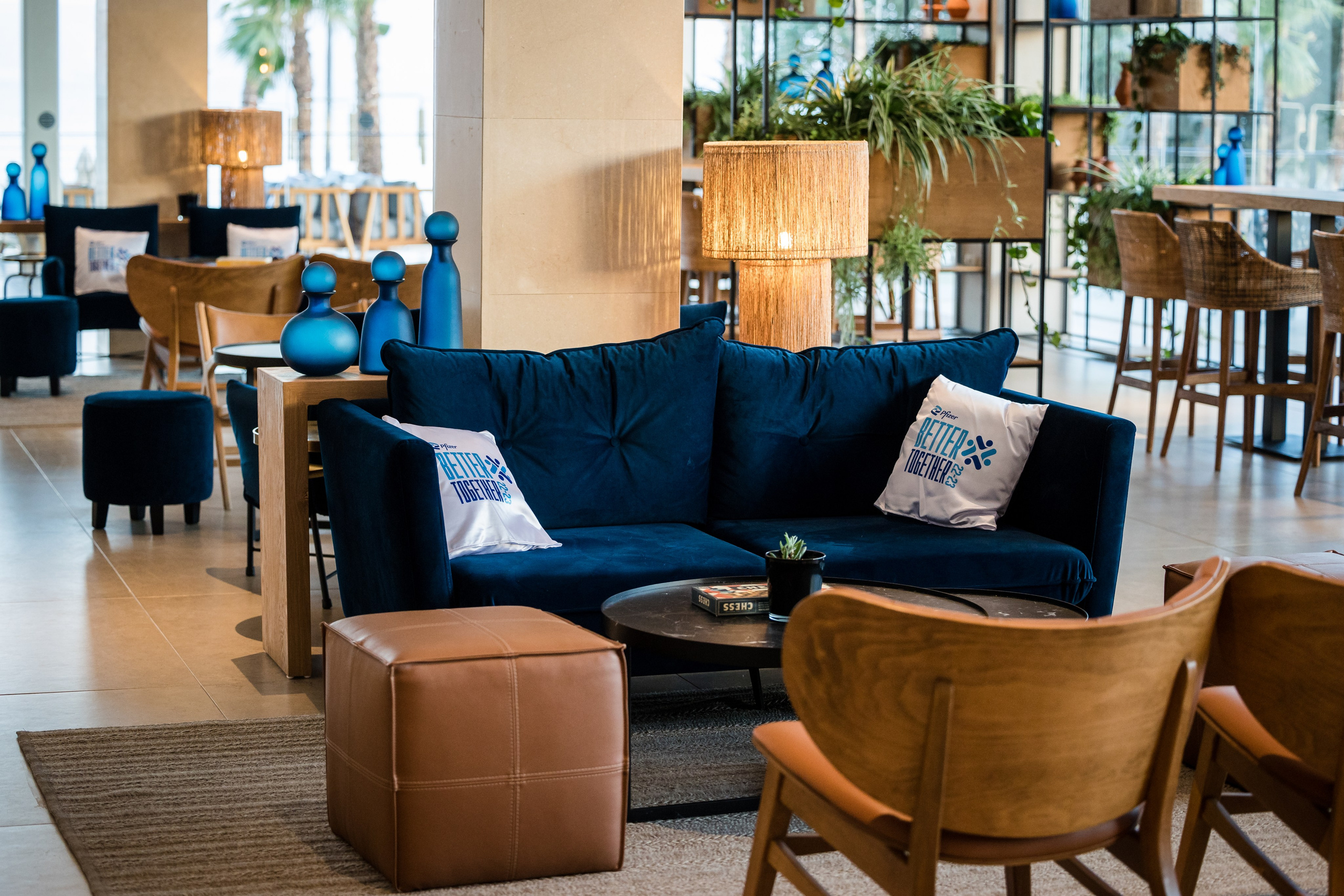 Pfizer. AMIR BUCHNIK PHOTOGRAPHER